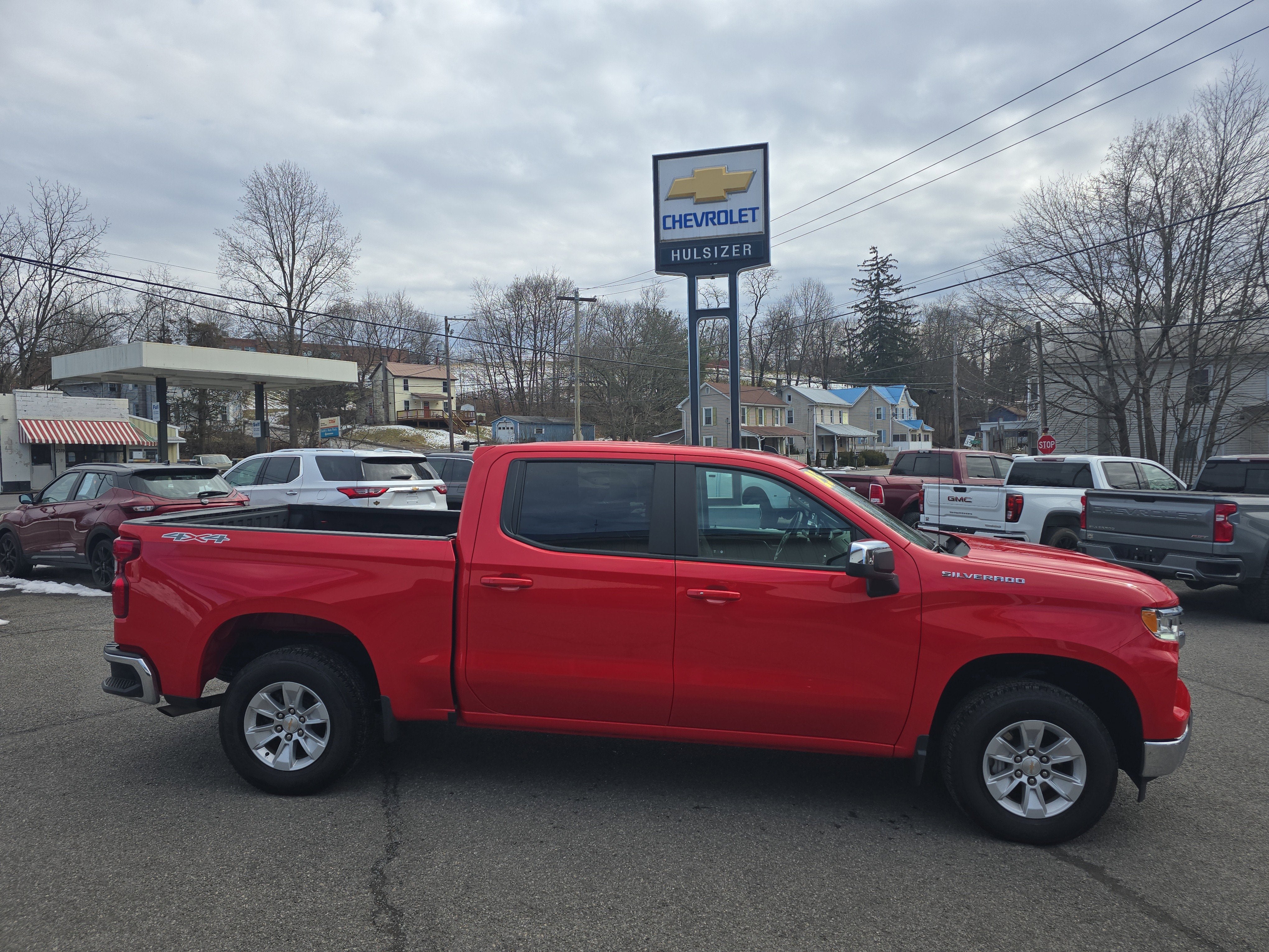 2025 Chevrolet Silverado 1500 LT