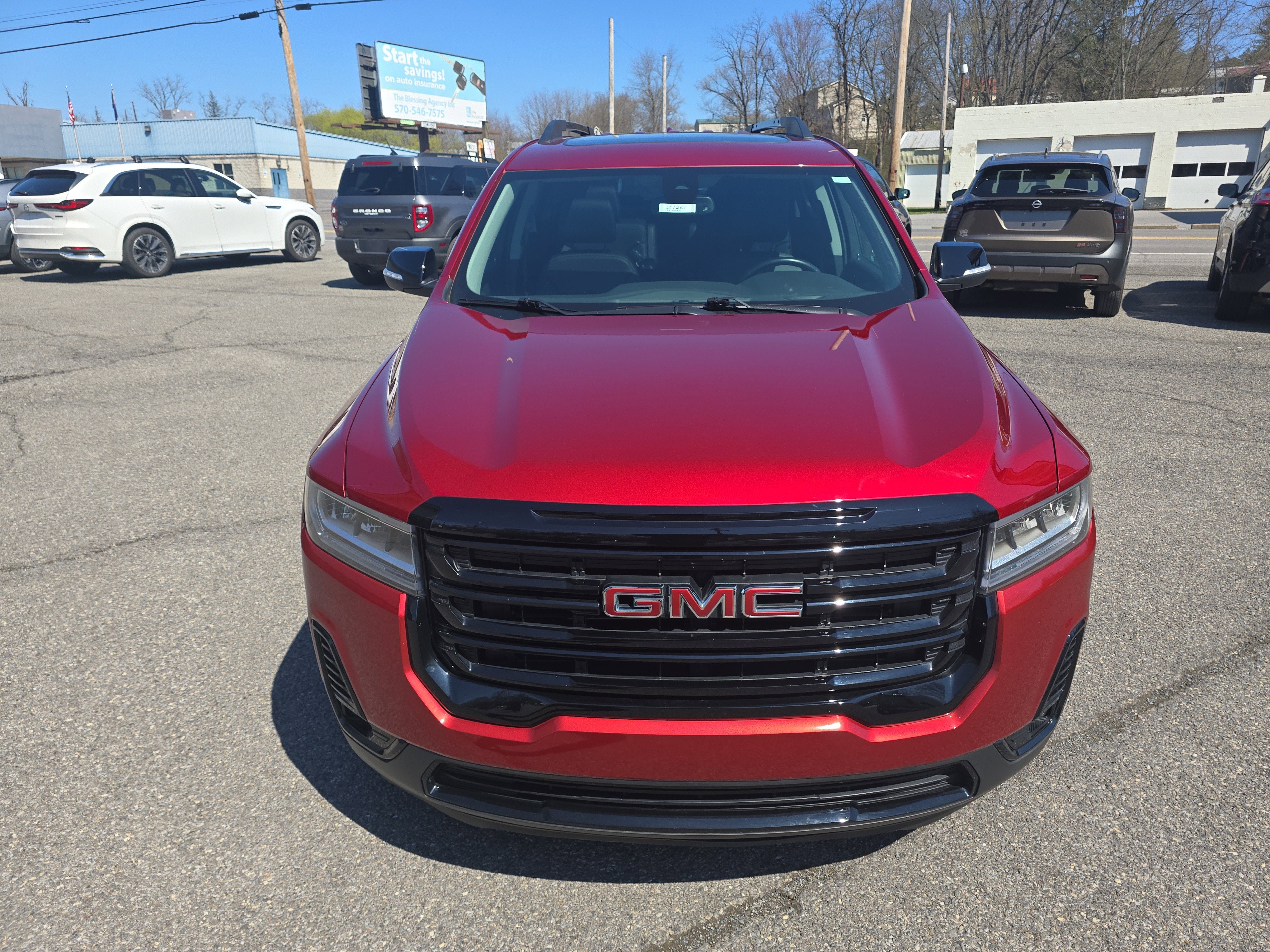 2023 GMC Acadia SLT