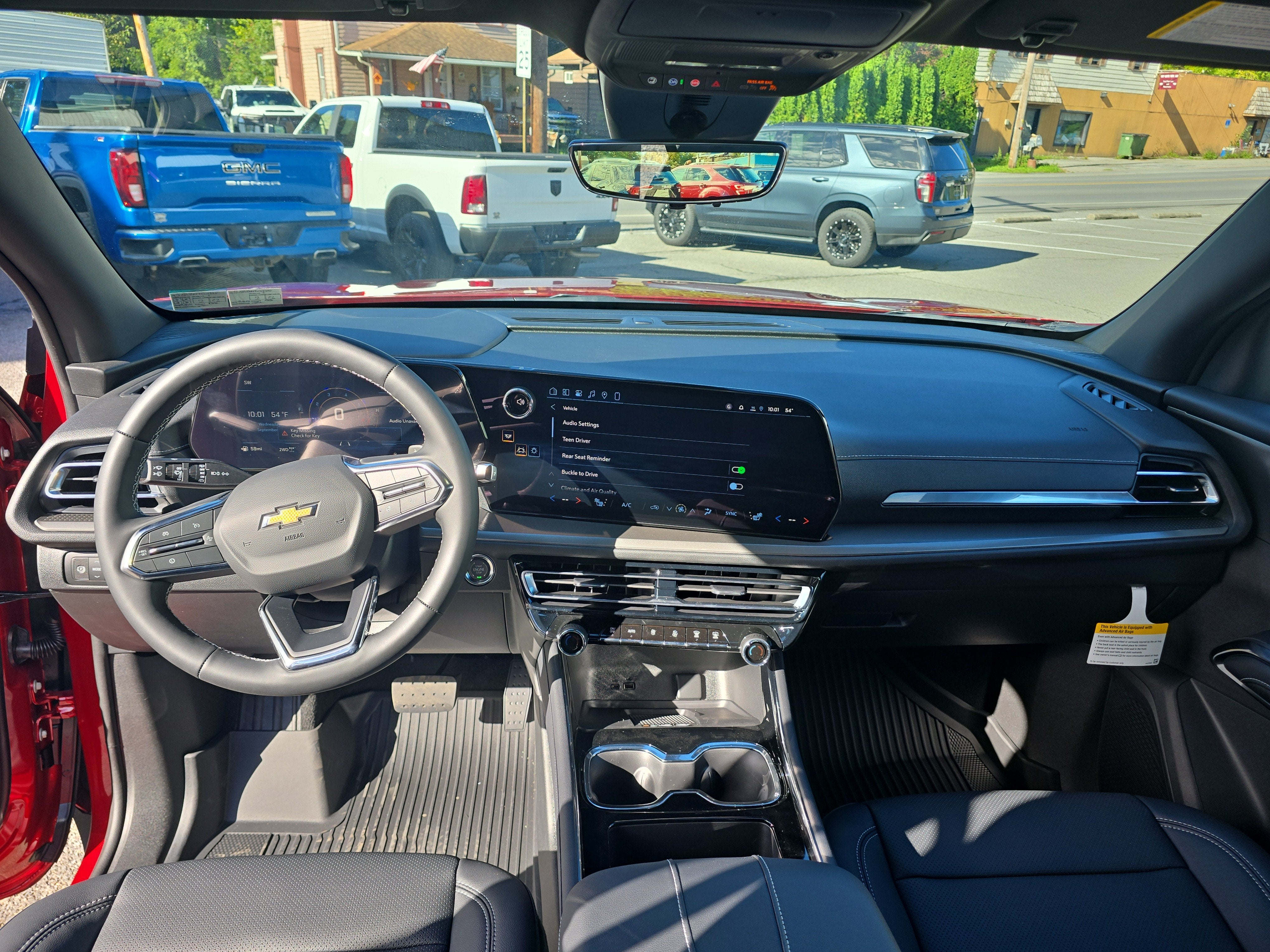 2027 Chevrolet Traverse LT