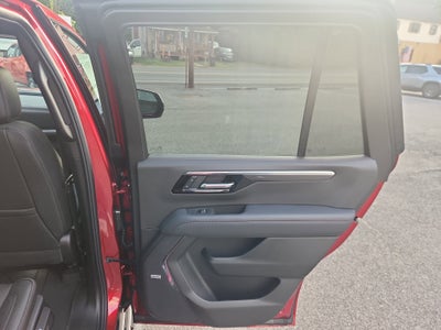 2025 Chevrolet Tahoe RST