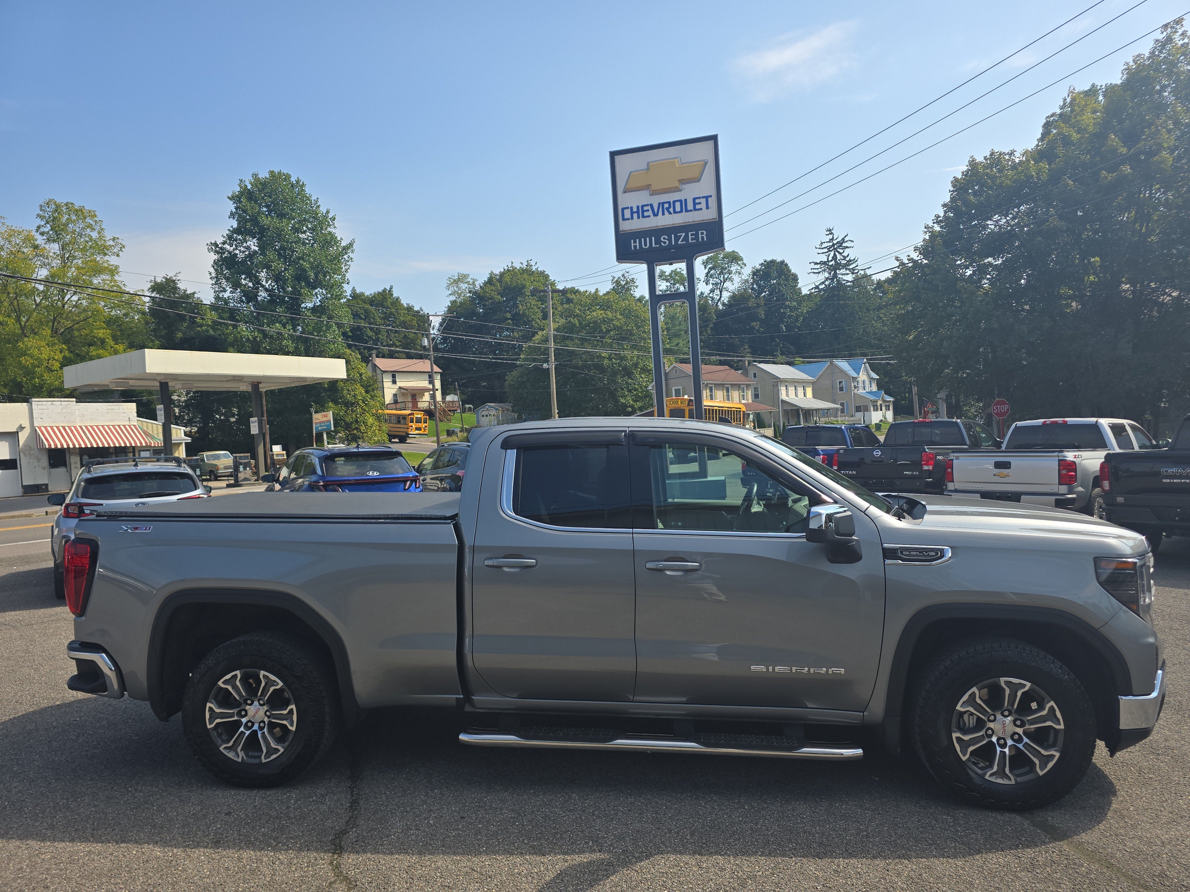 2023 GMC Sierra 1500 SLE