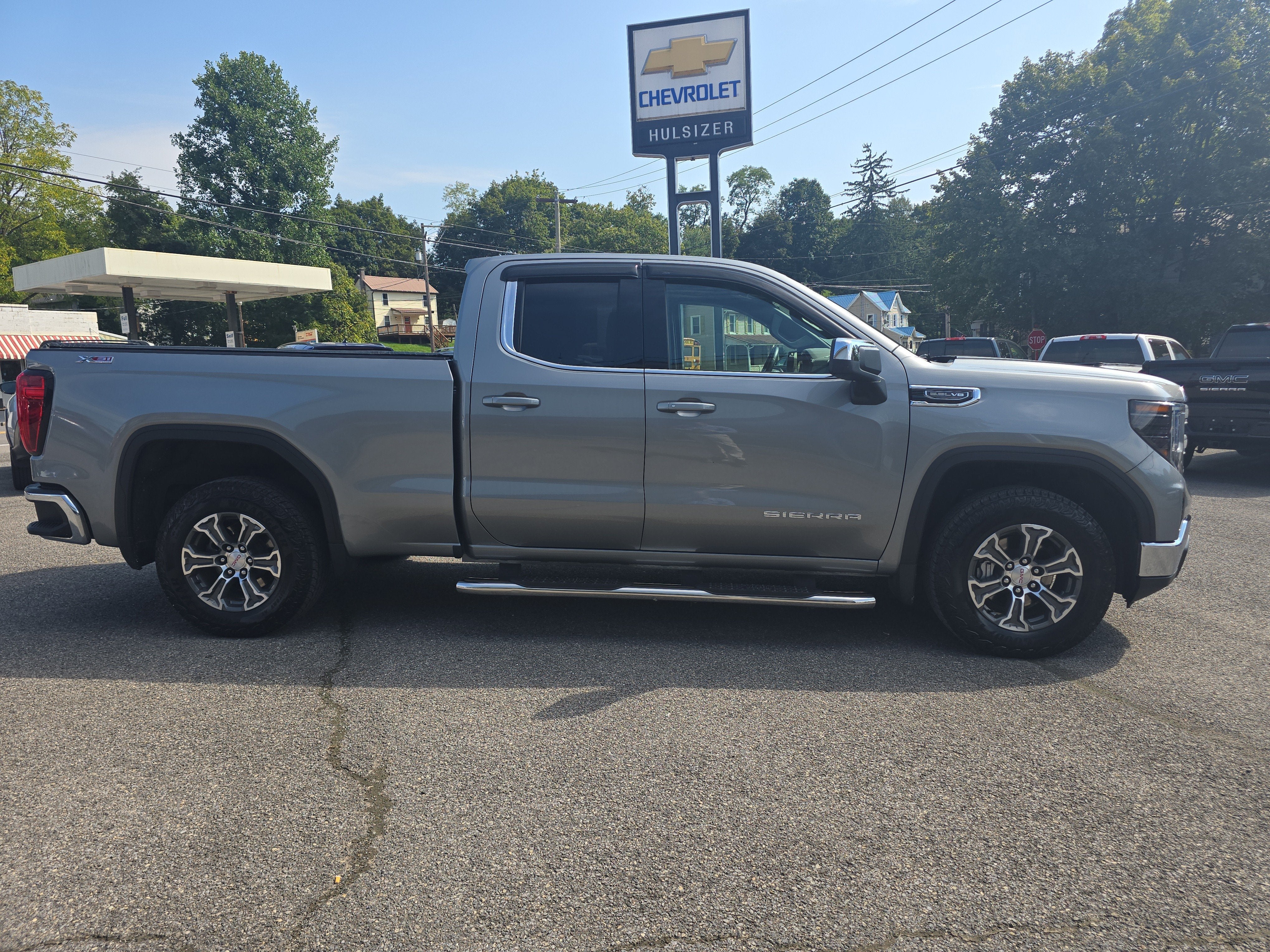 2023 GMC Sierra 1500 SLE