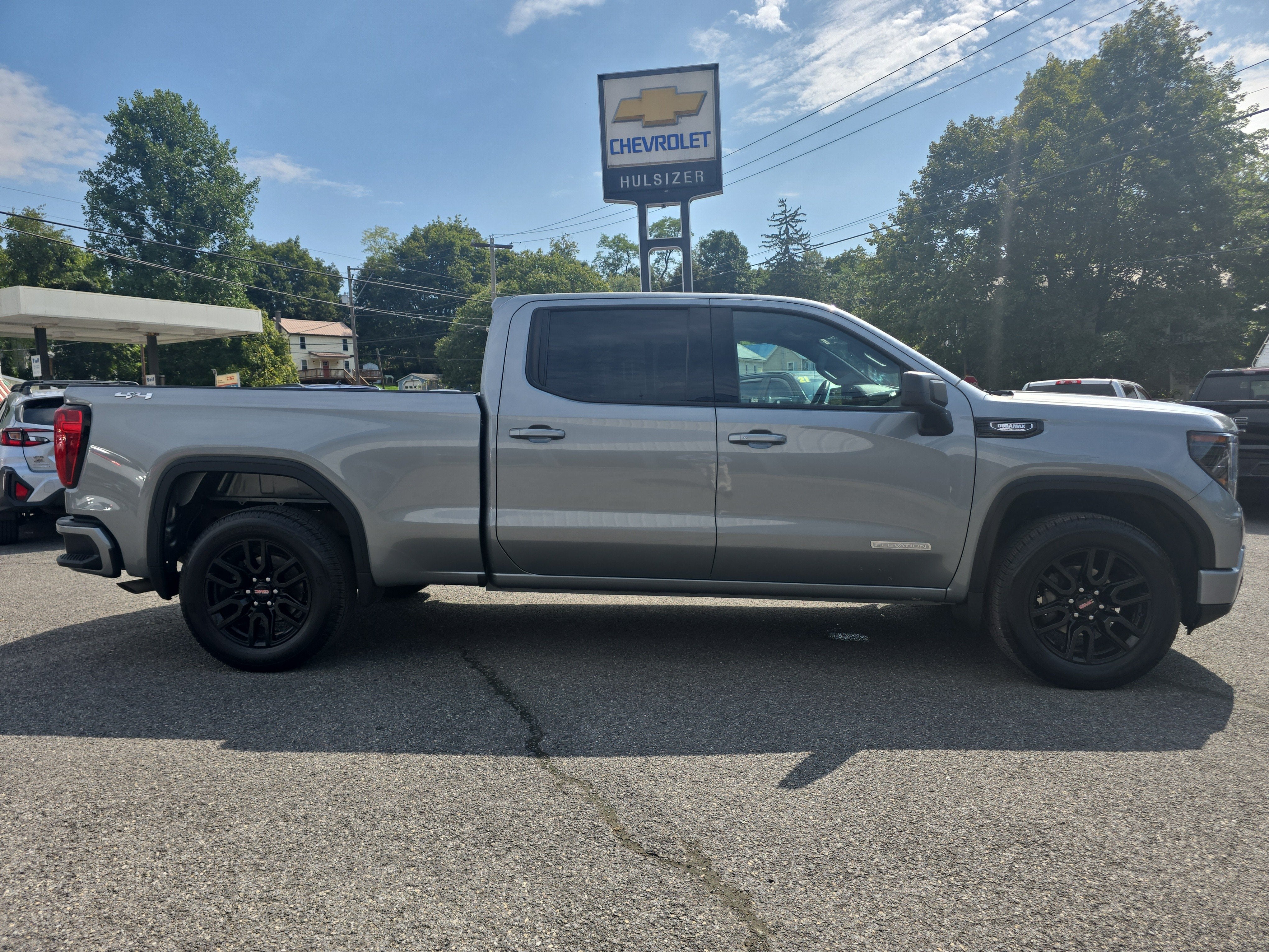 2025 GMC Sierra 1500 Elevation