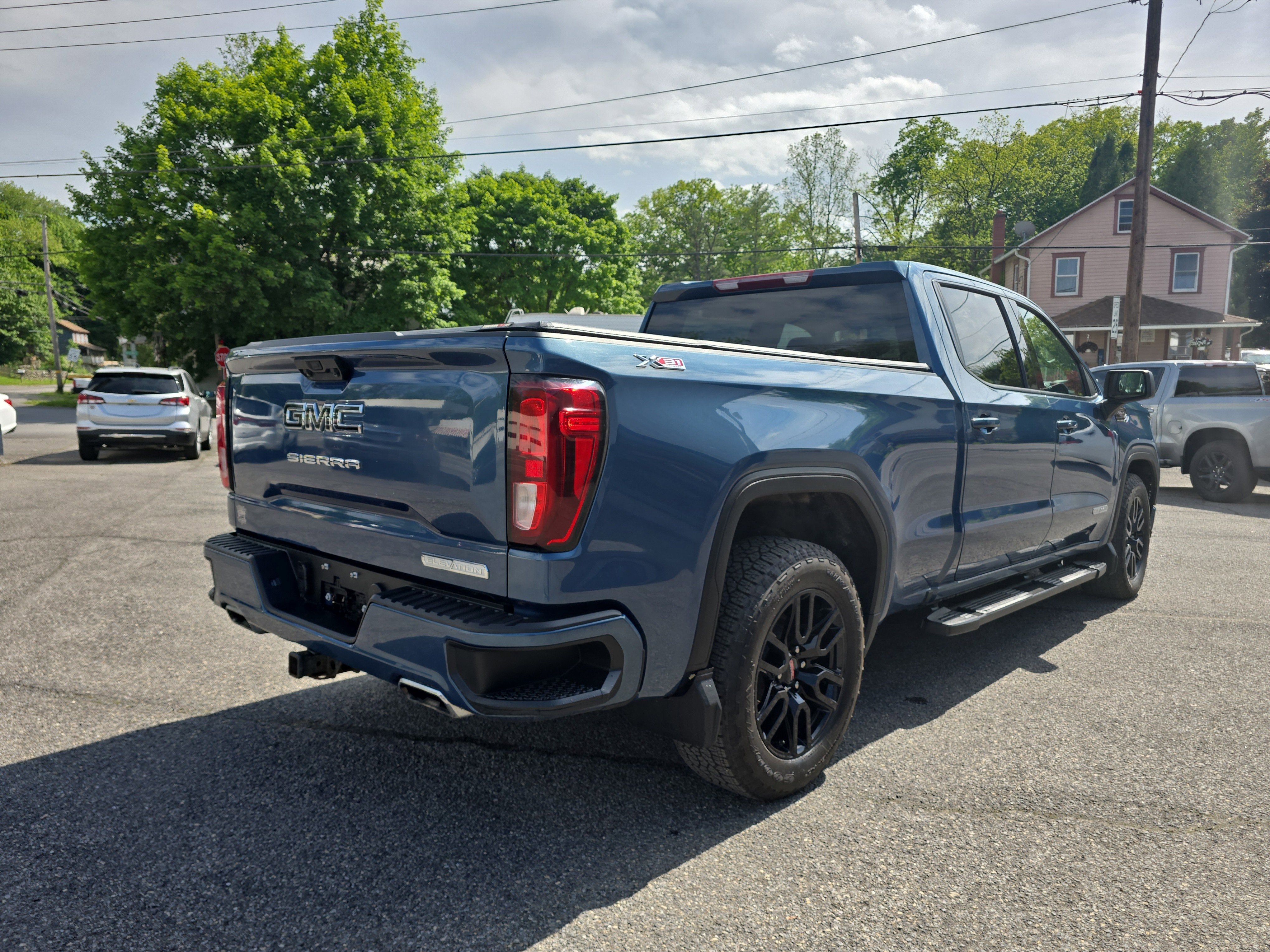 2024 GMC Sierra 1500 Elevation