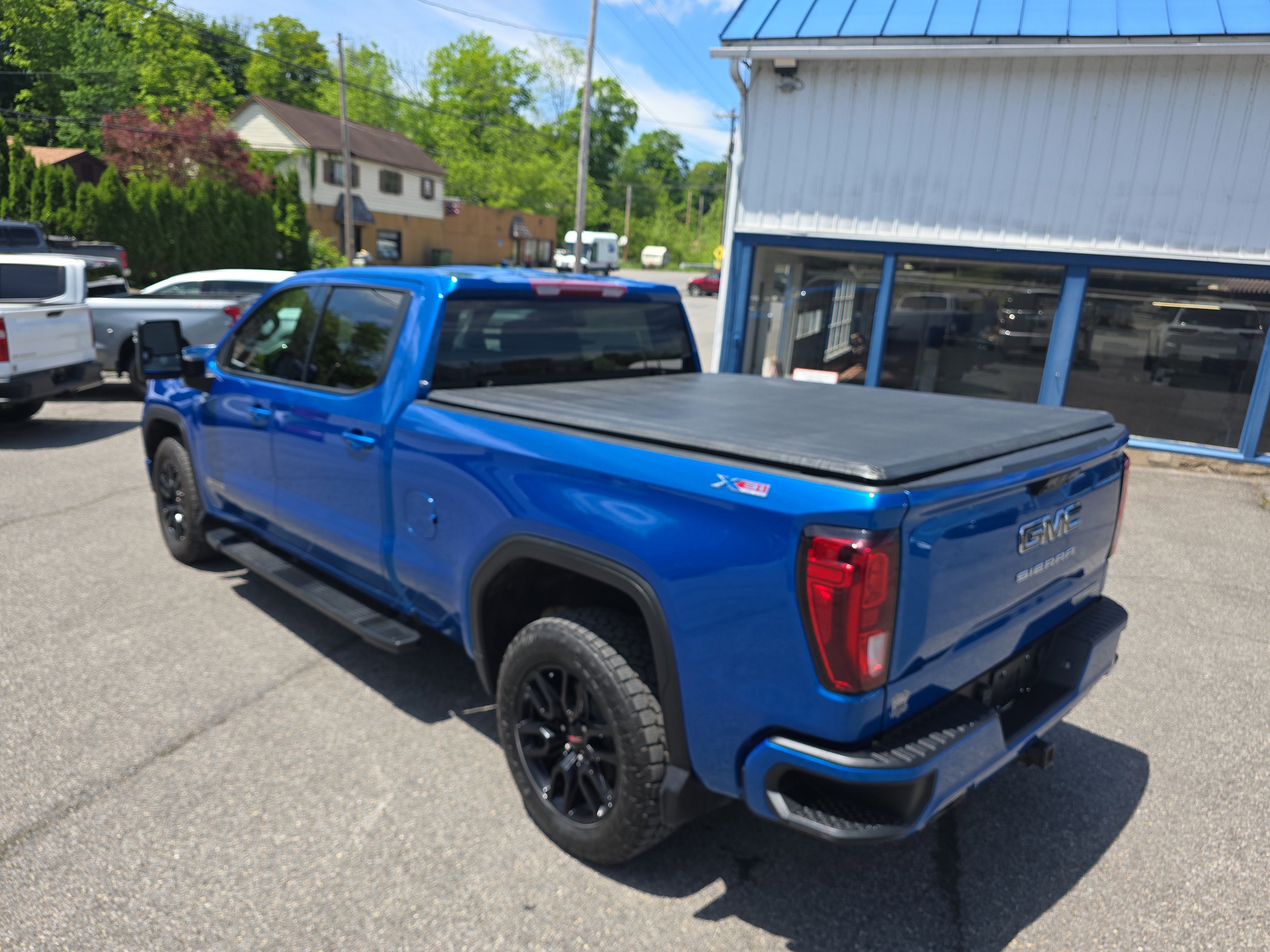 2023 GMC Sierra 1500 Elevation