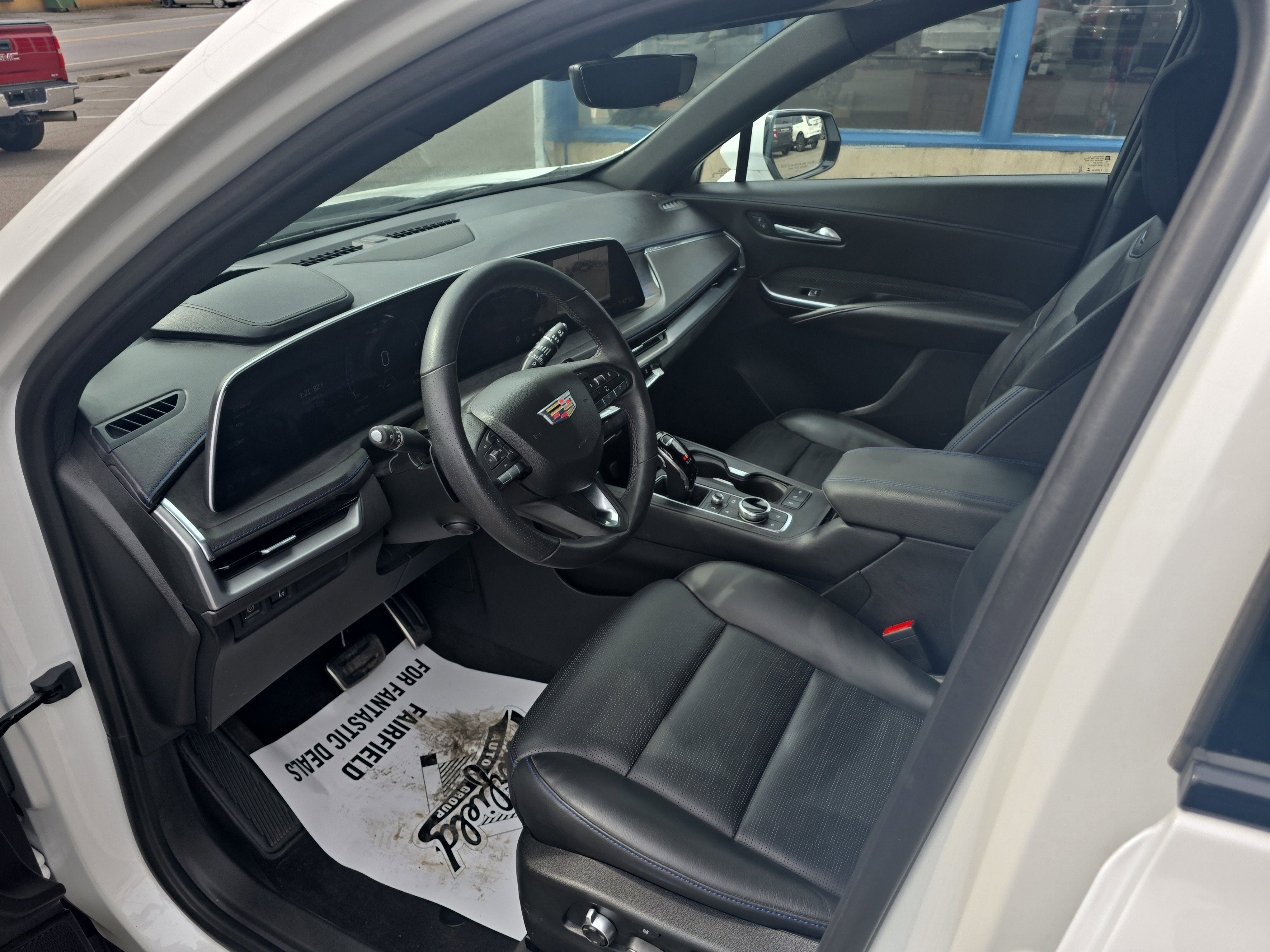 2024 Cadillac XT4 Sport