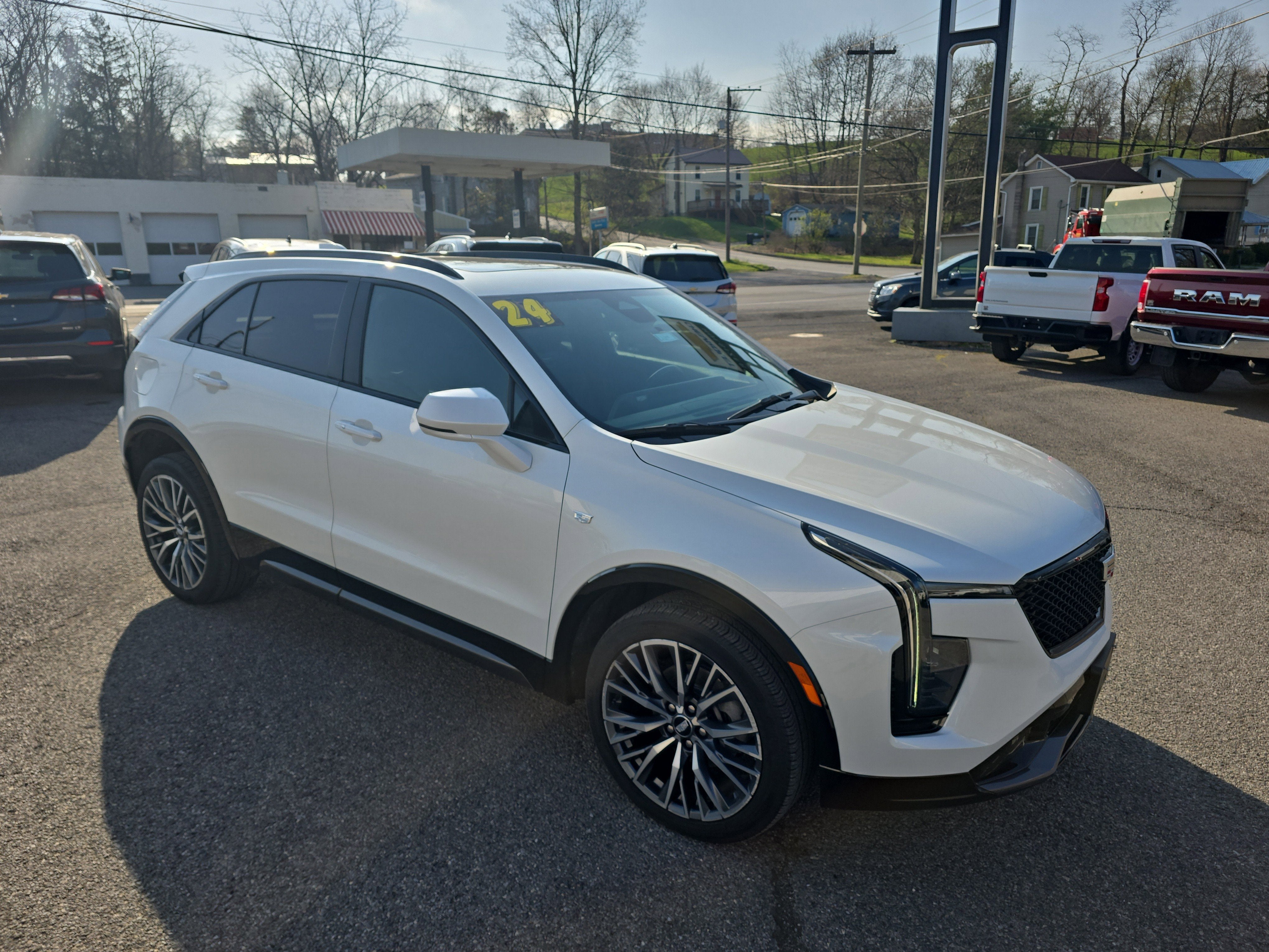2024 Cadillac XT4 Sport