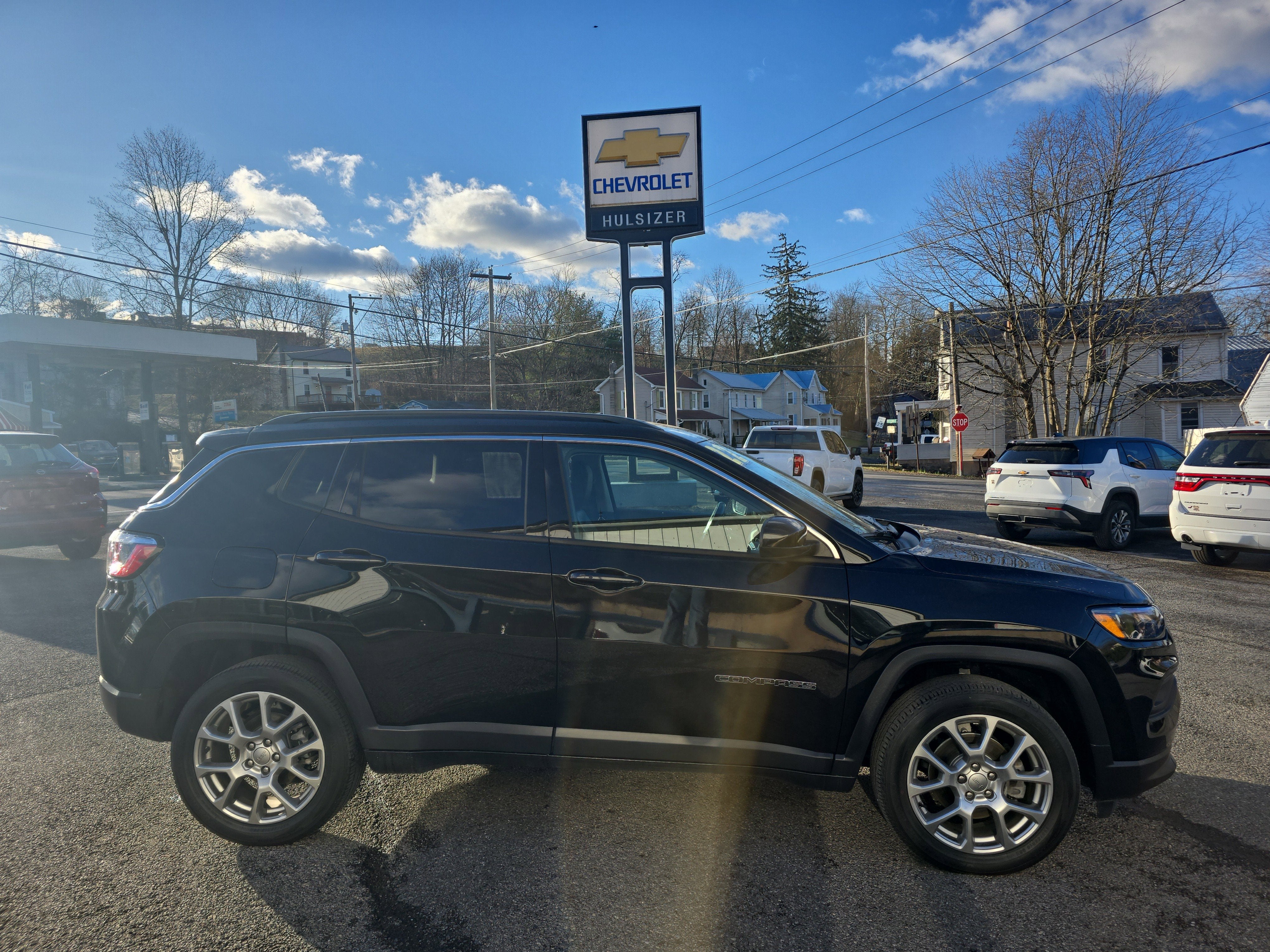 2022 Jeep Compass Latitude Lux