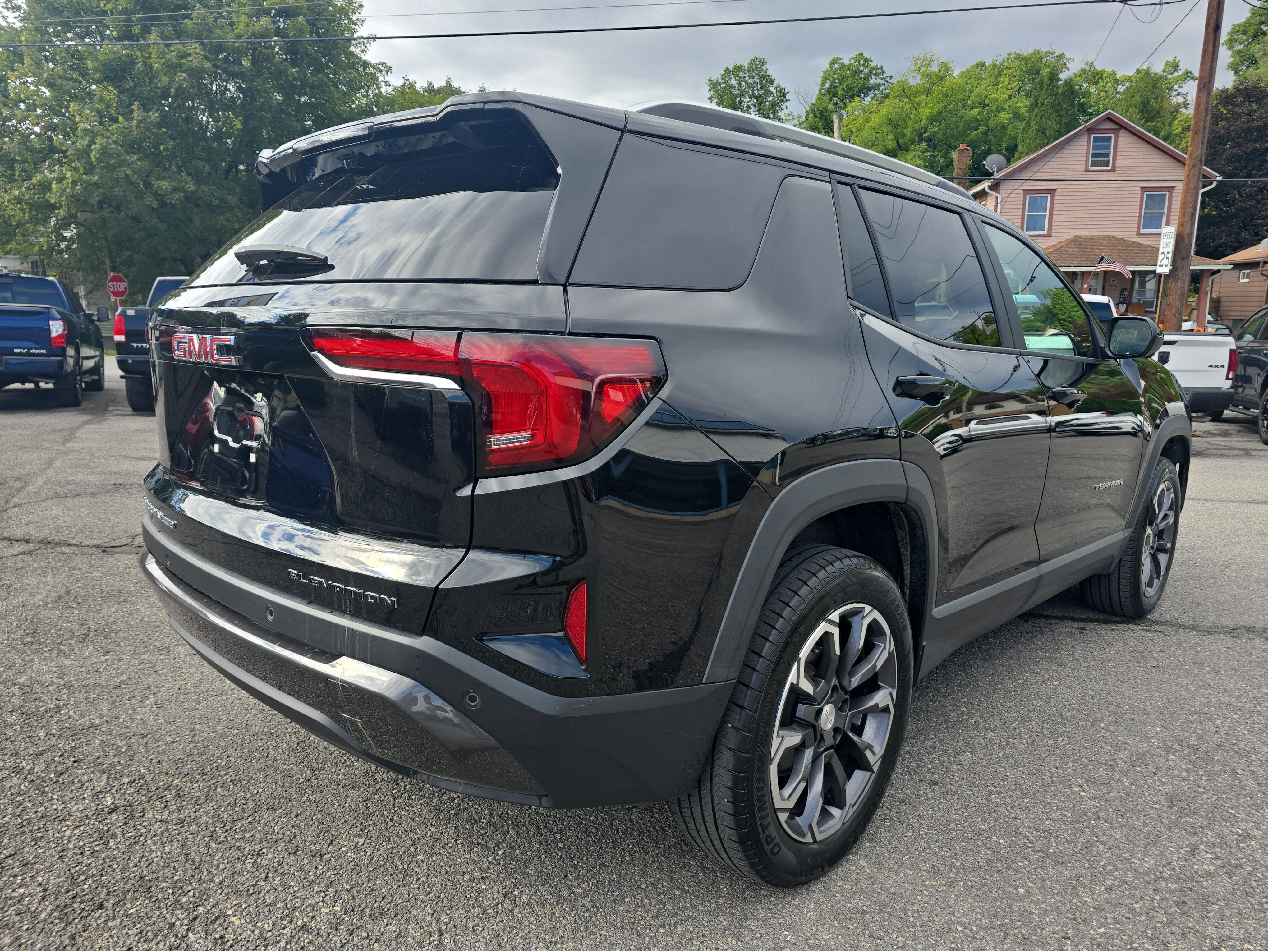 2025 GMC Terrain Elevation