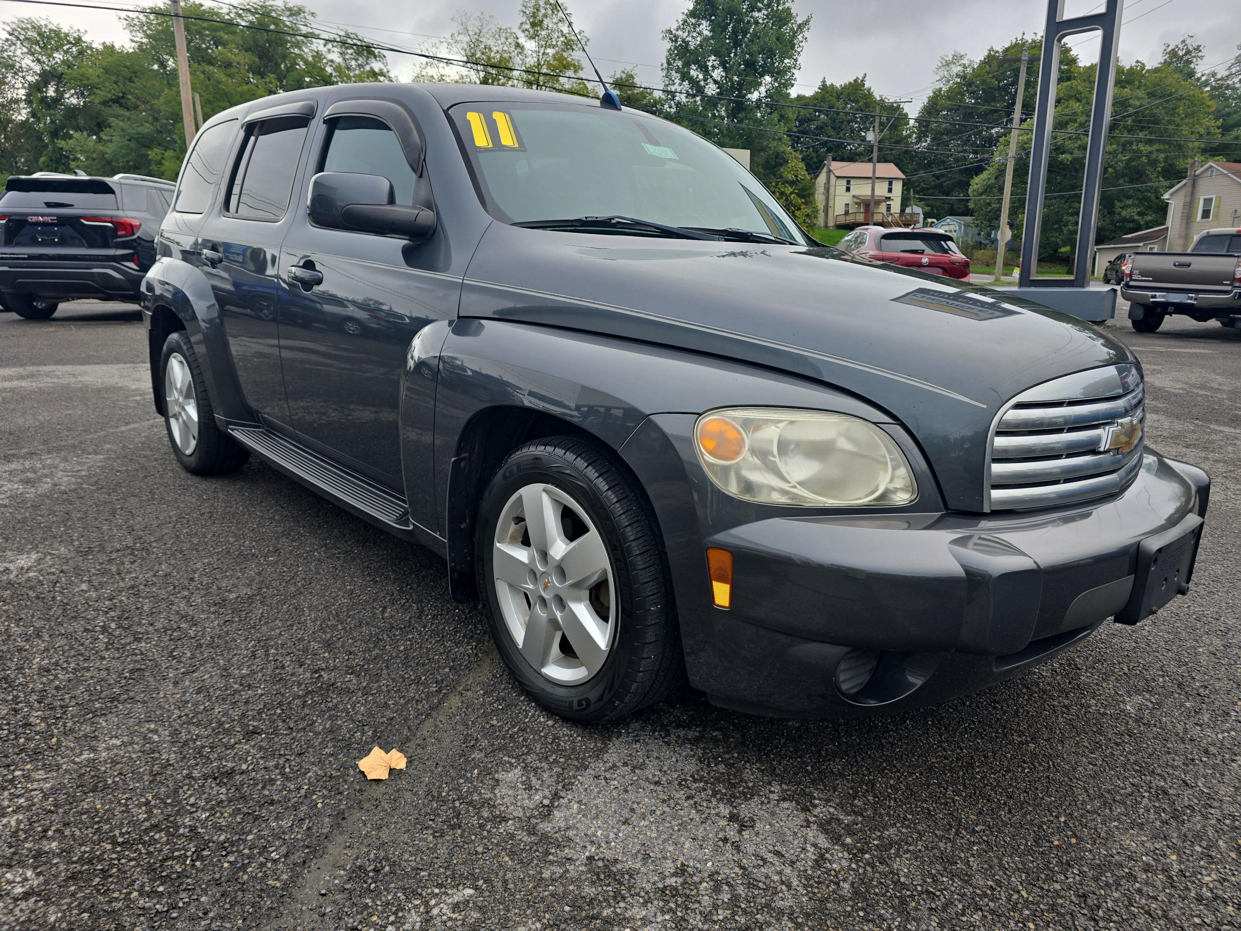 2011 Chevrolet HHR LT w/1LT