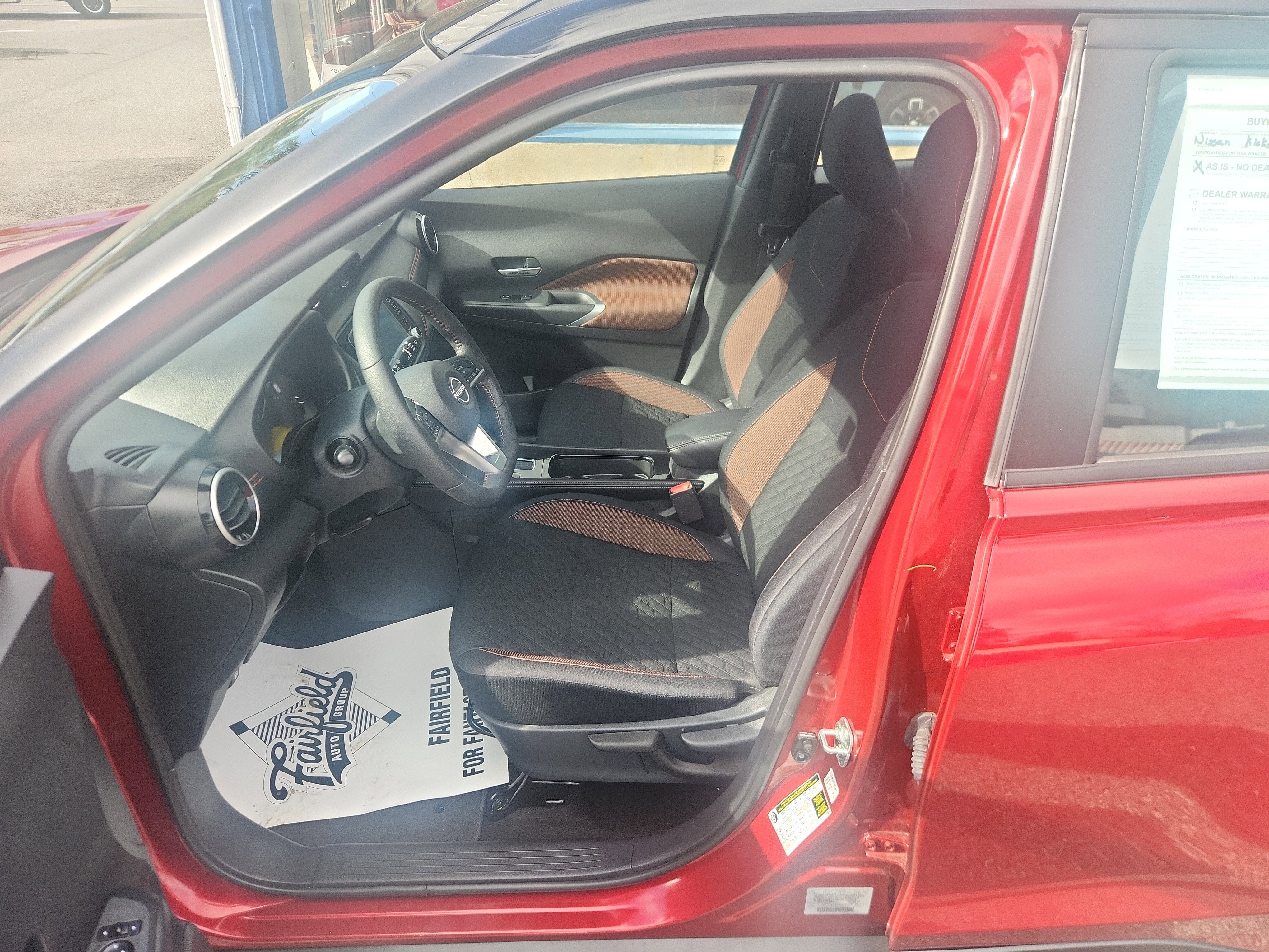 2024 Nissan Kicks SR