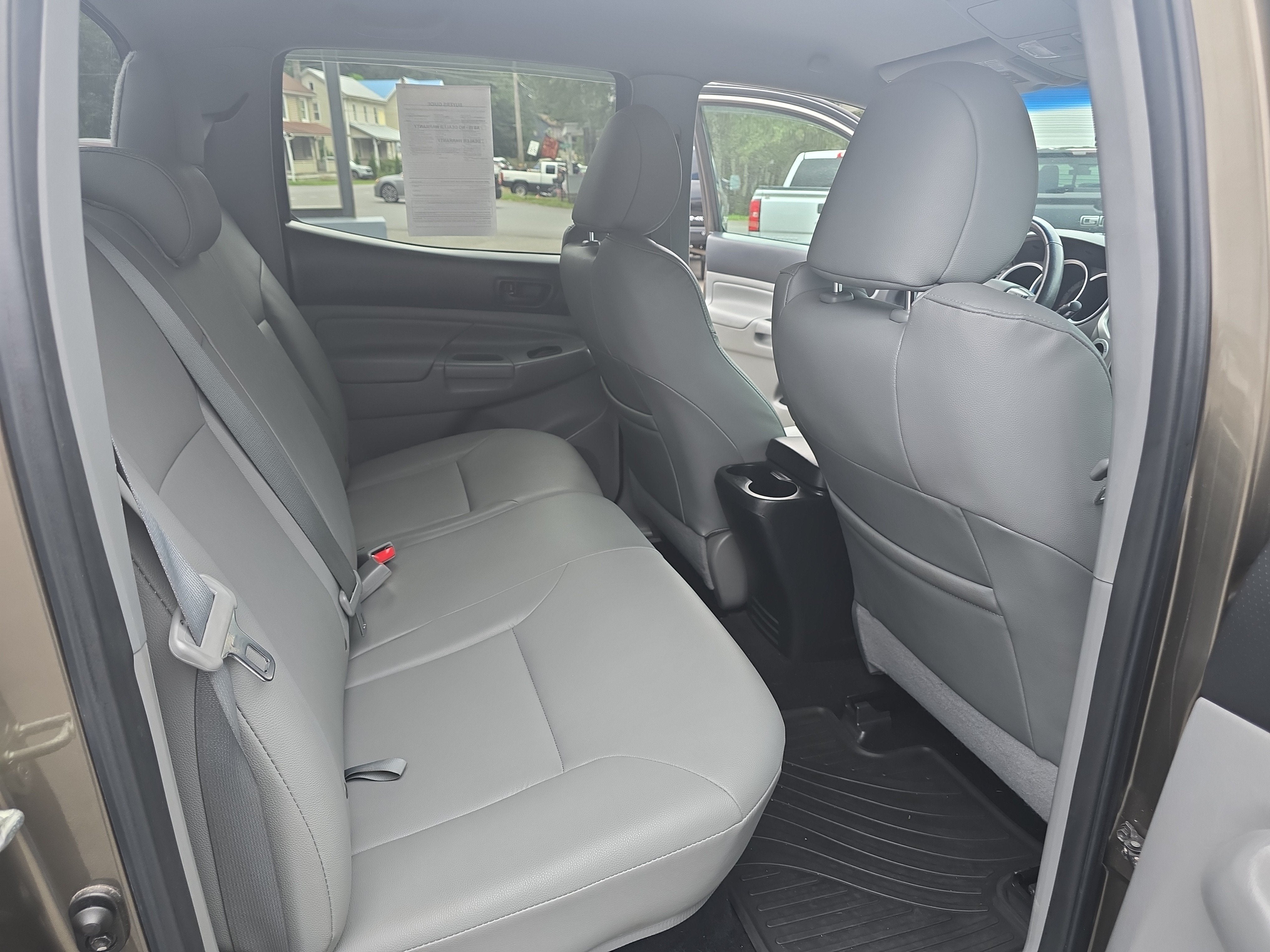 2014 Toyota Tacoma BLACK