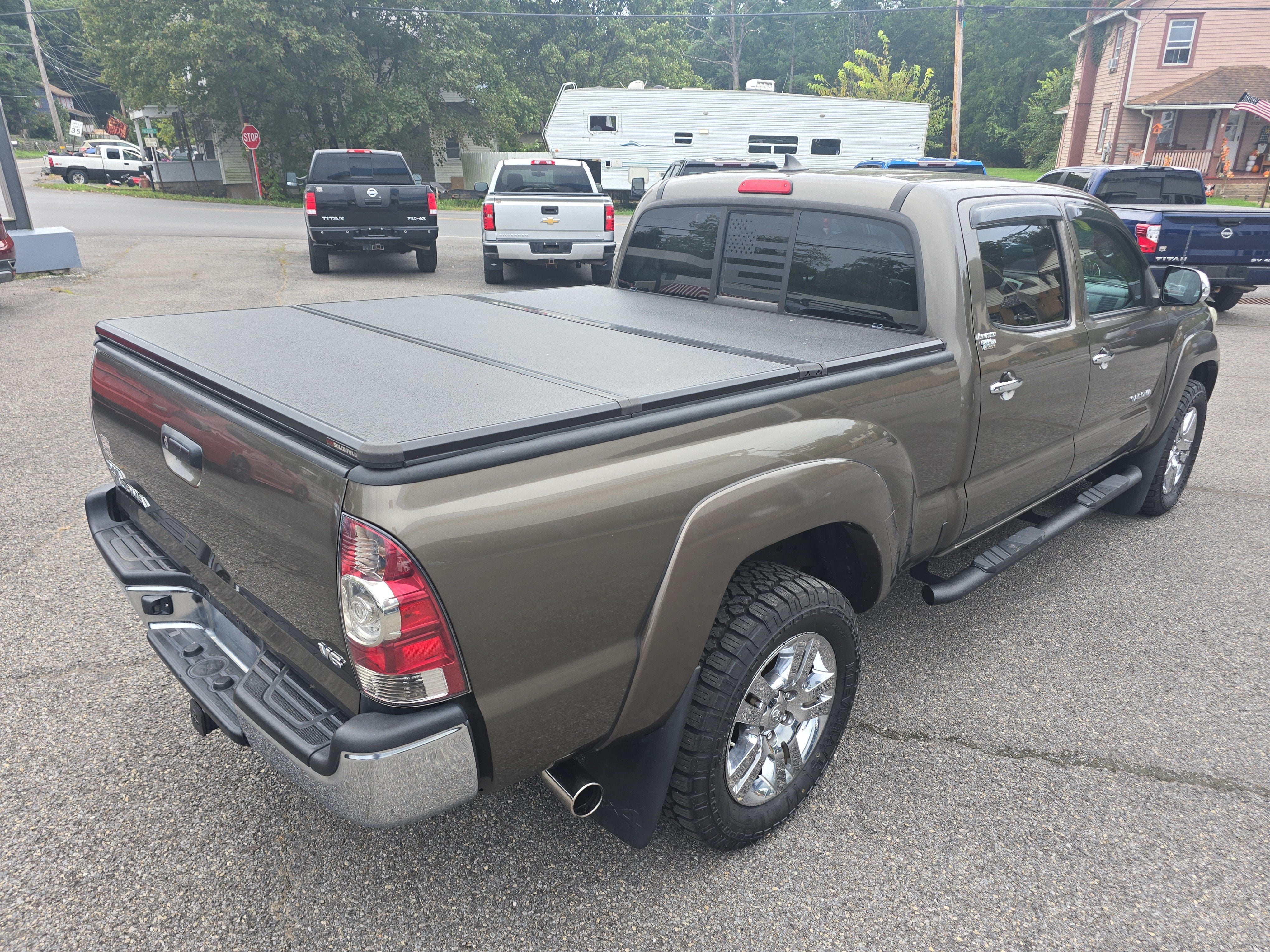 2014 Toyota Tacoma BLACK