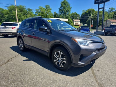 2017 Toyota RAV4 LE