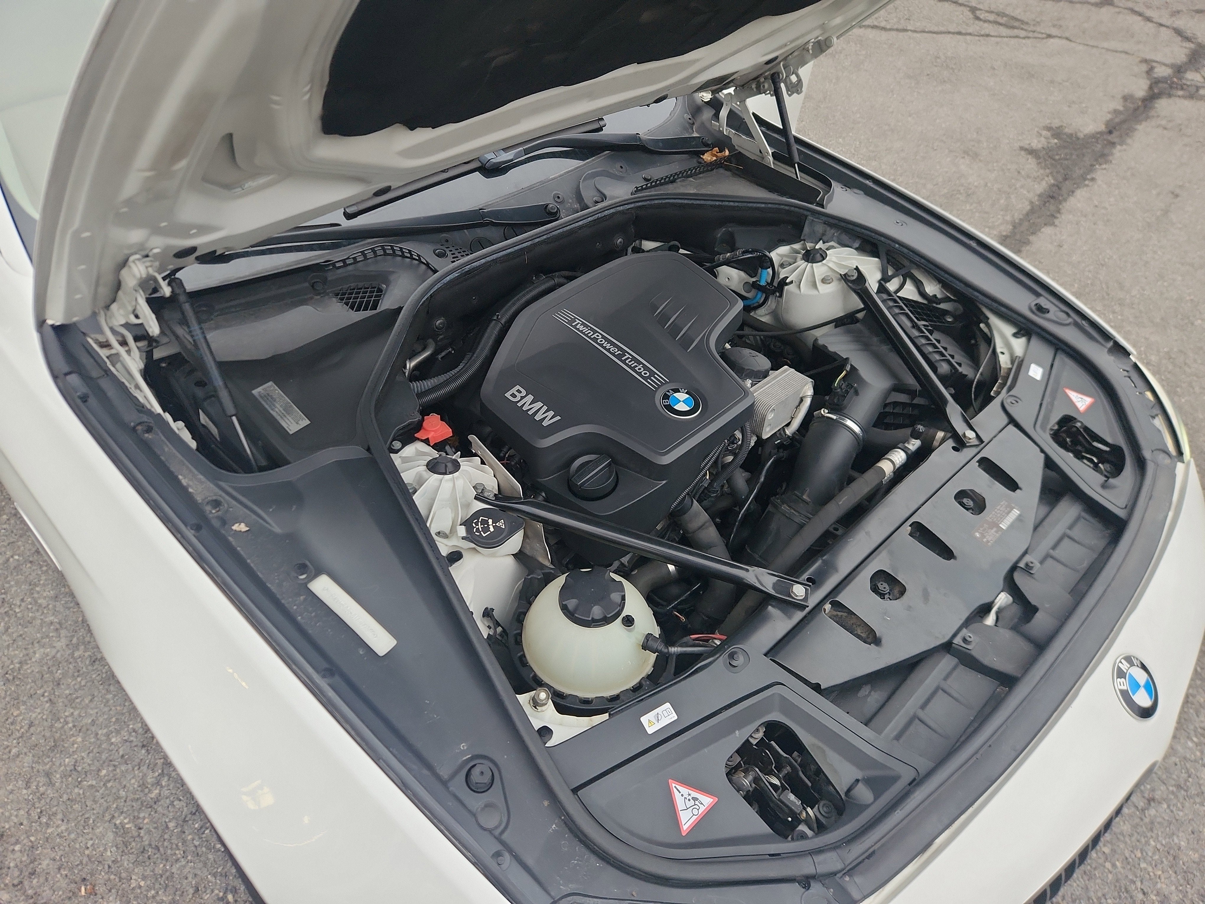 2012 BMW 5 Series 528i xDrive