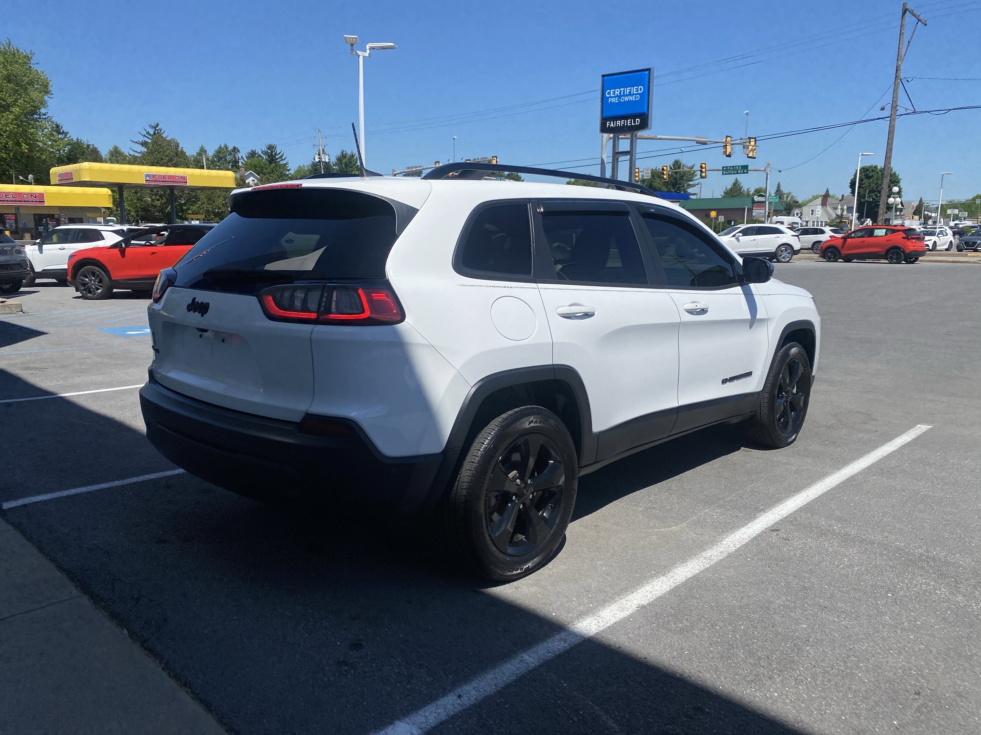2023 Jeep Cherokee Altitude Lux 4x4