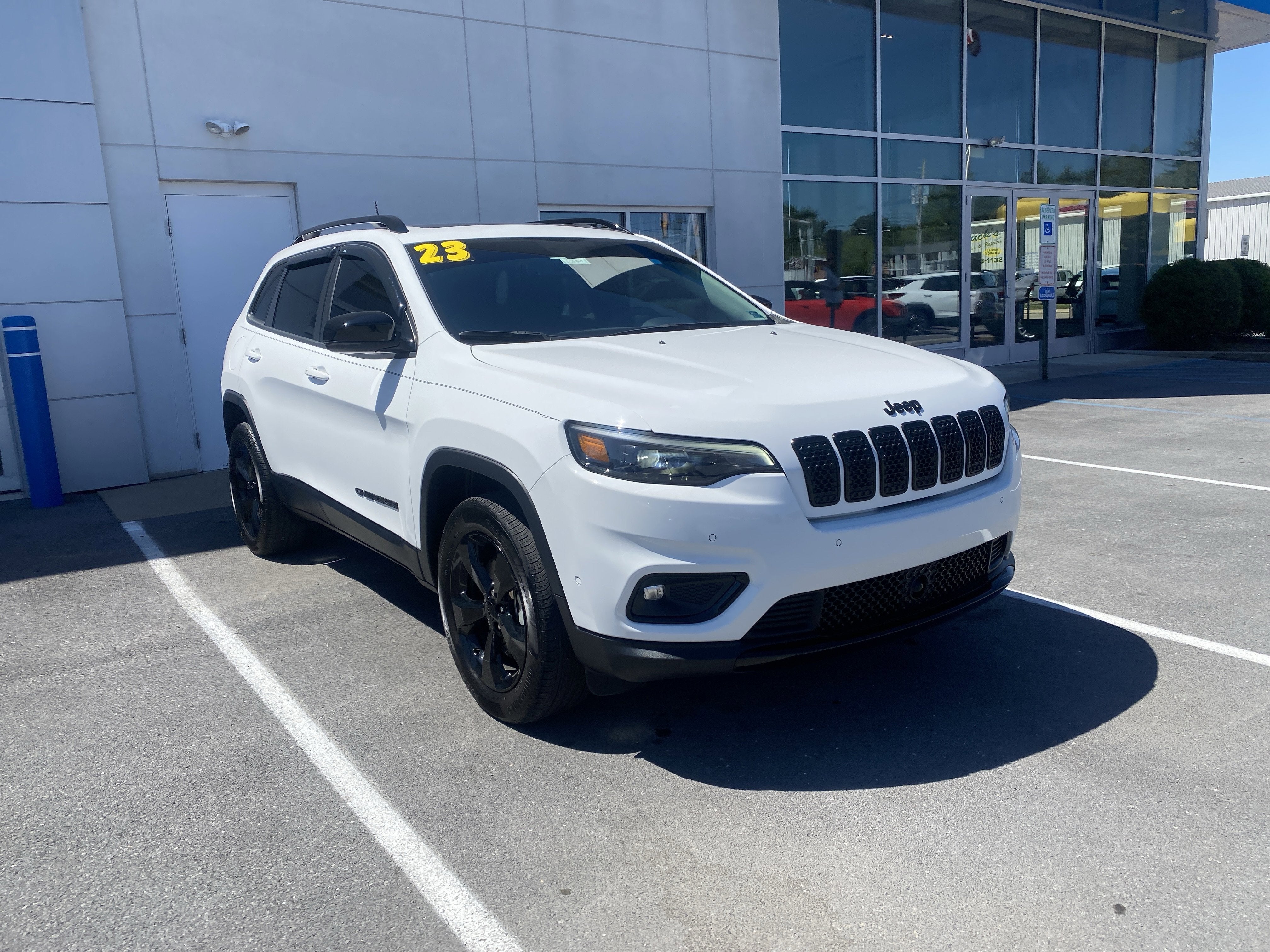 2023 Jeep Cherokee Altitude Lux 4x4