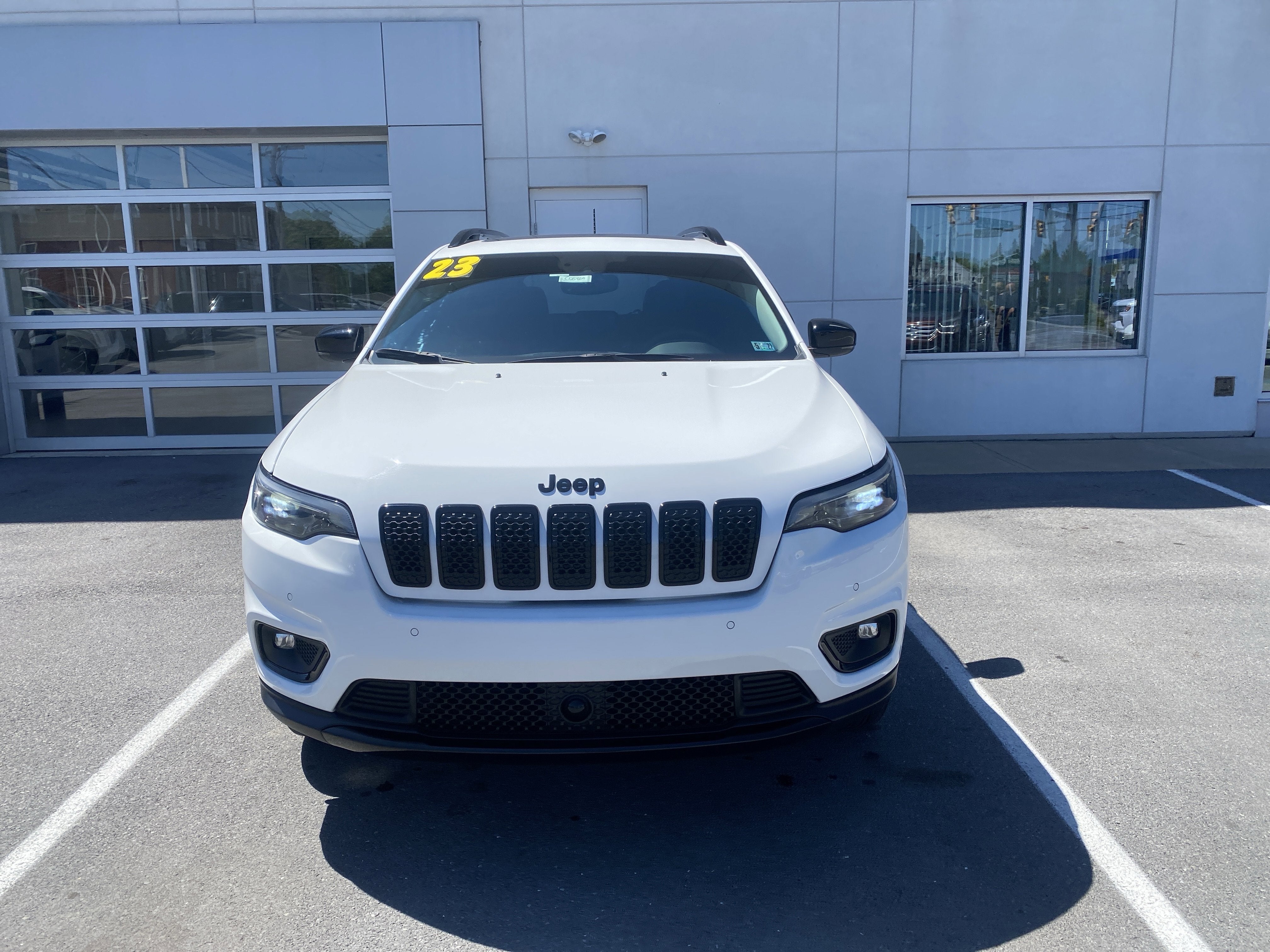 2023 Jeep Cherokee Altitude Lux 4x4