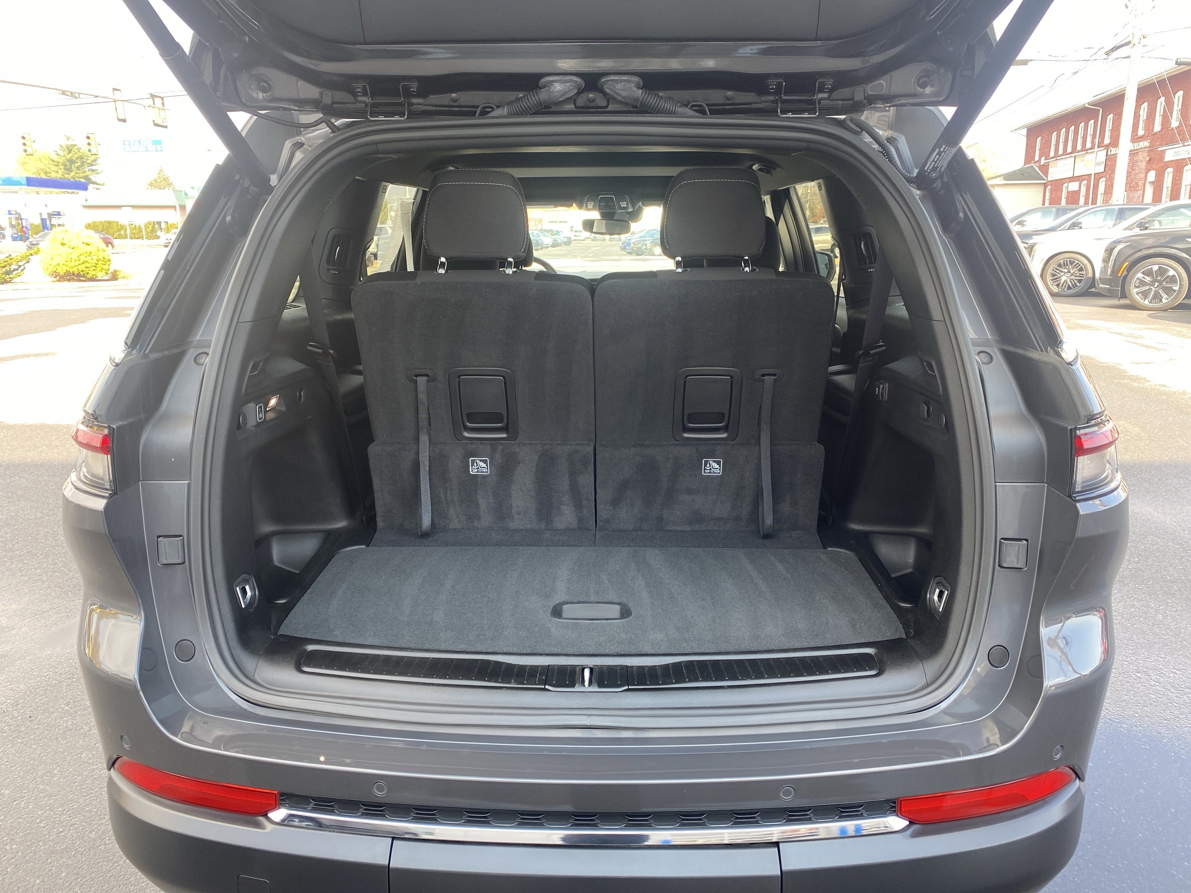 2024 Jeep Grand Cherokee L Laredo X