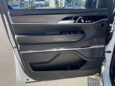 2023 Jeep Grand Wagoneer Series III Obsidian 4x4