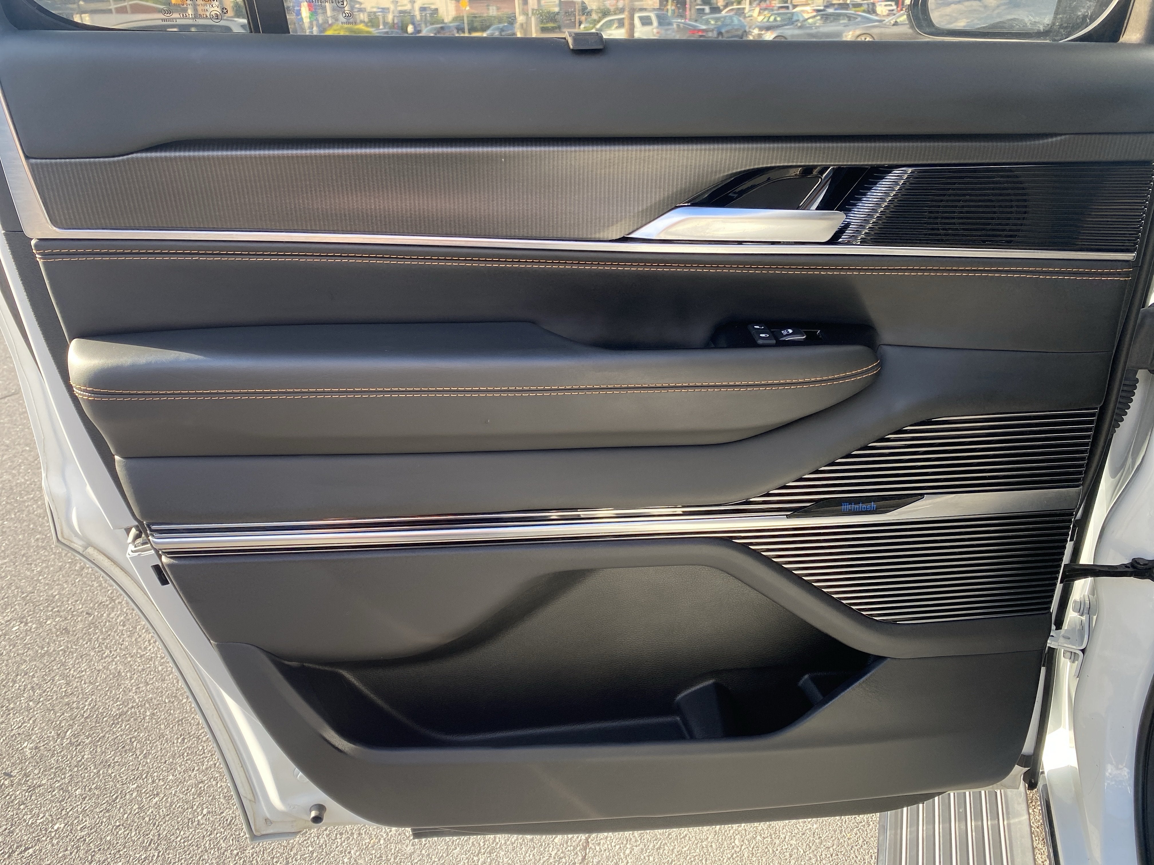 2023 Jeep Grand Wagoneer Series III Obsidian 4x4
