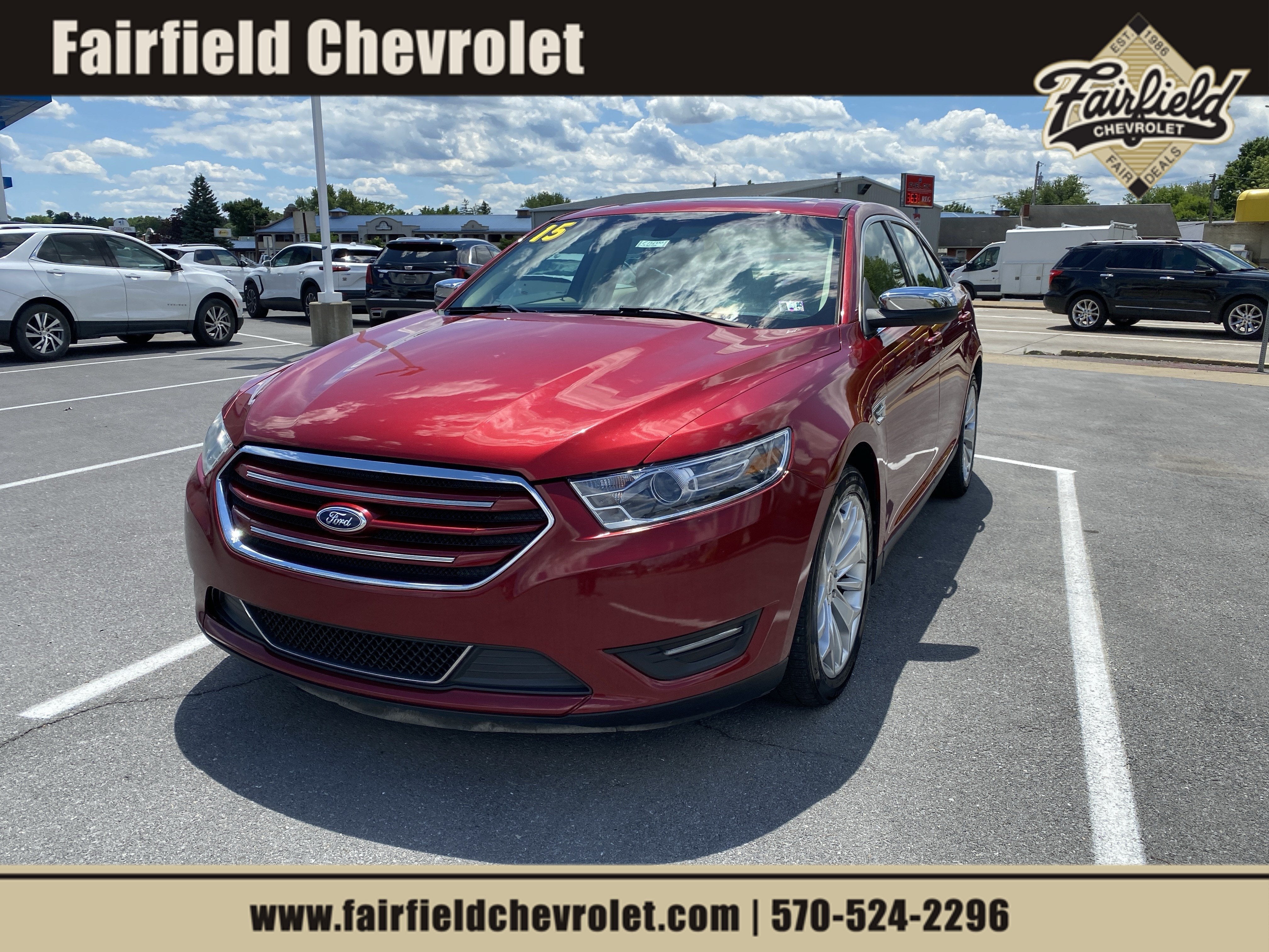 2015 Ford Taurus Limited FWD's photo
