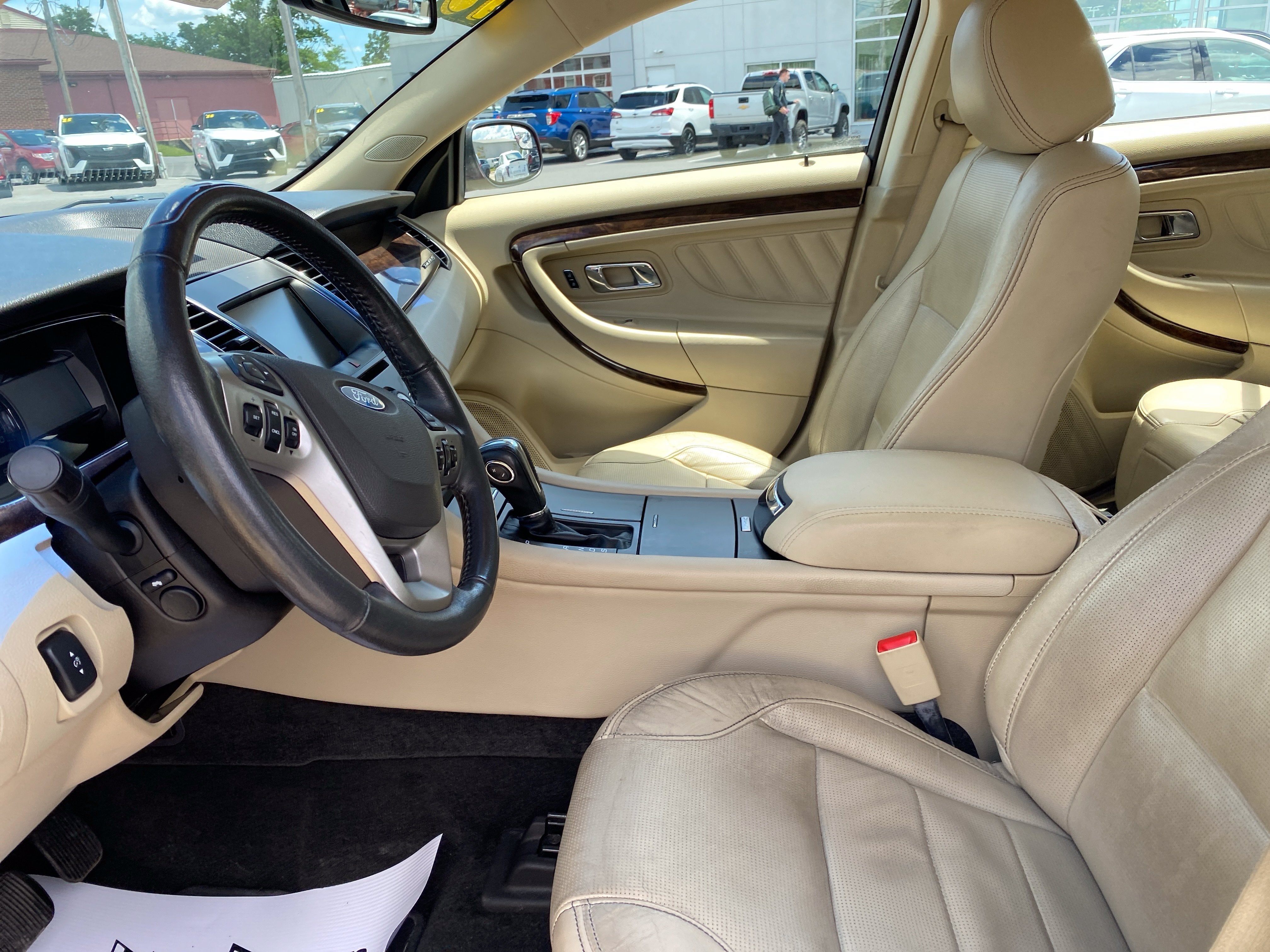 2015 Ford Taurus Limited