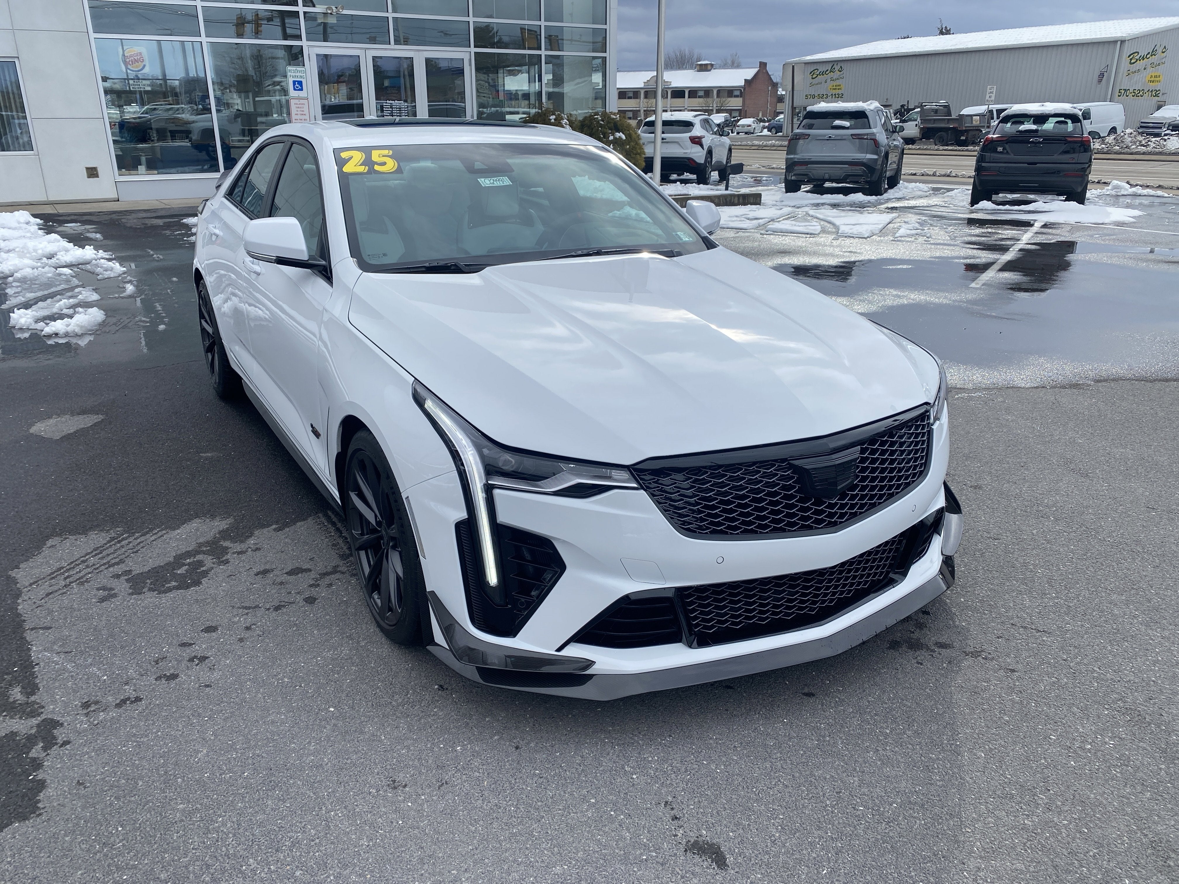 2025 Cadillac CT4-V V-Series Blackwing