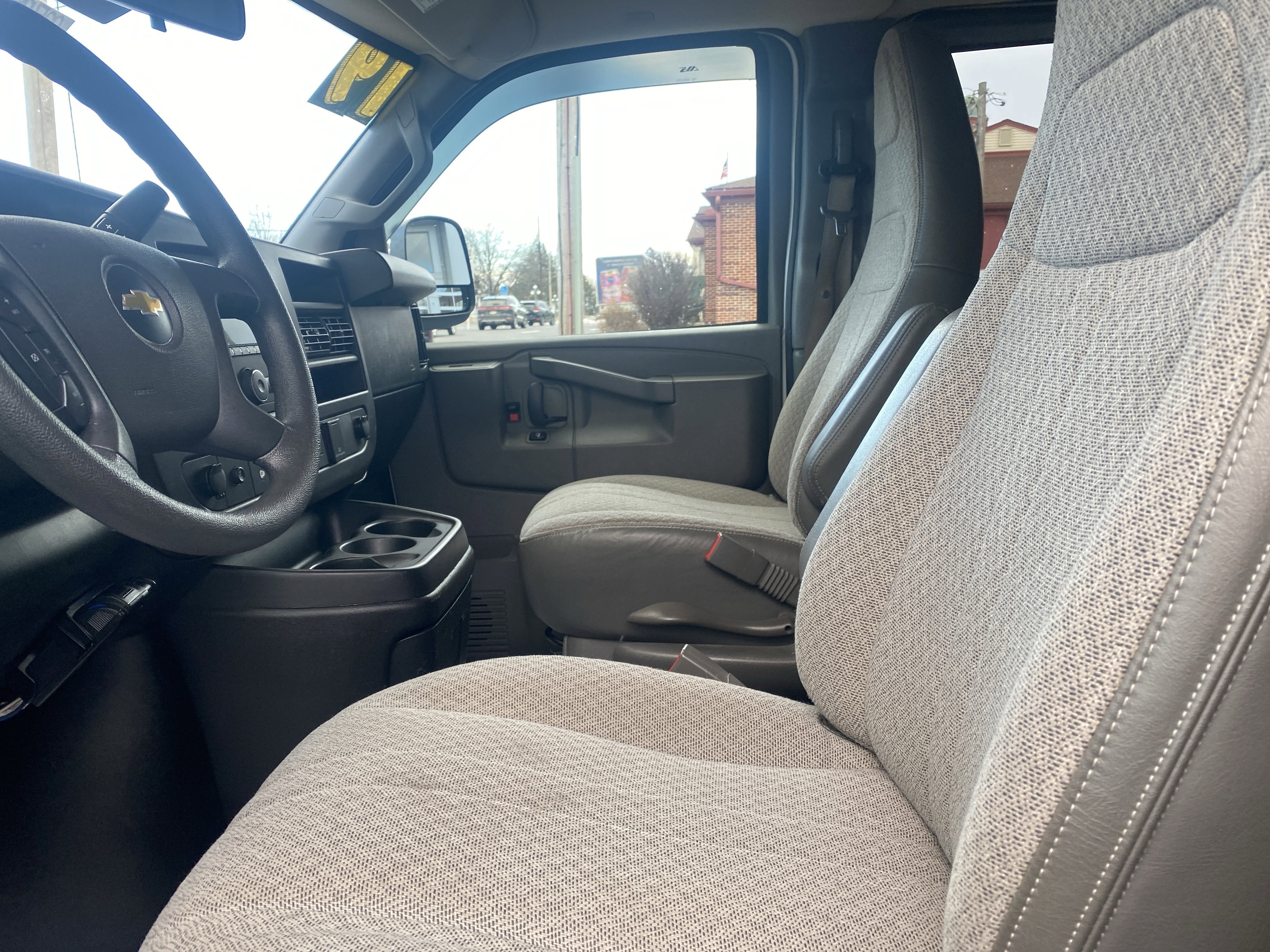 2019 Chevrolet Express Passenger 2500 LT