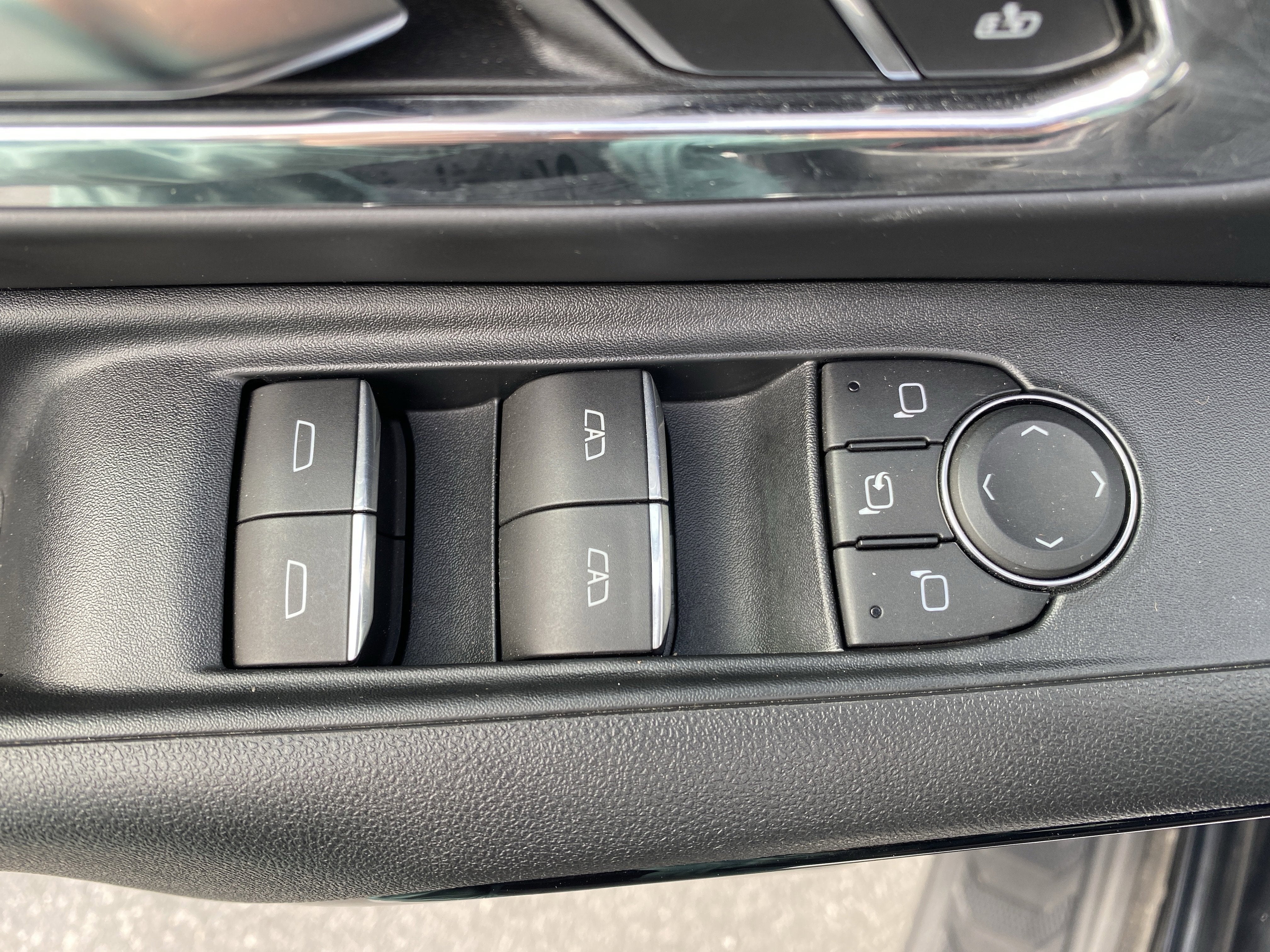 2025 Chevrolet Silverado EV RST - Max Range