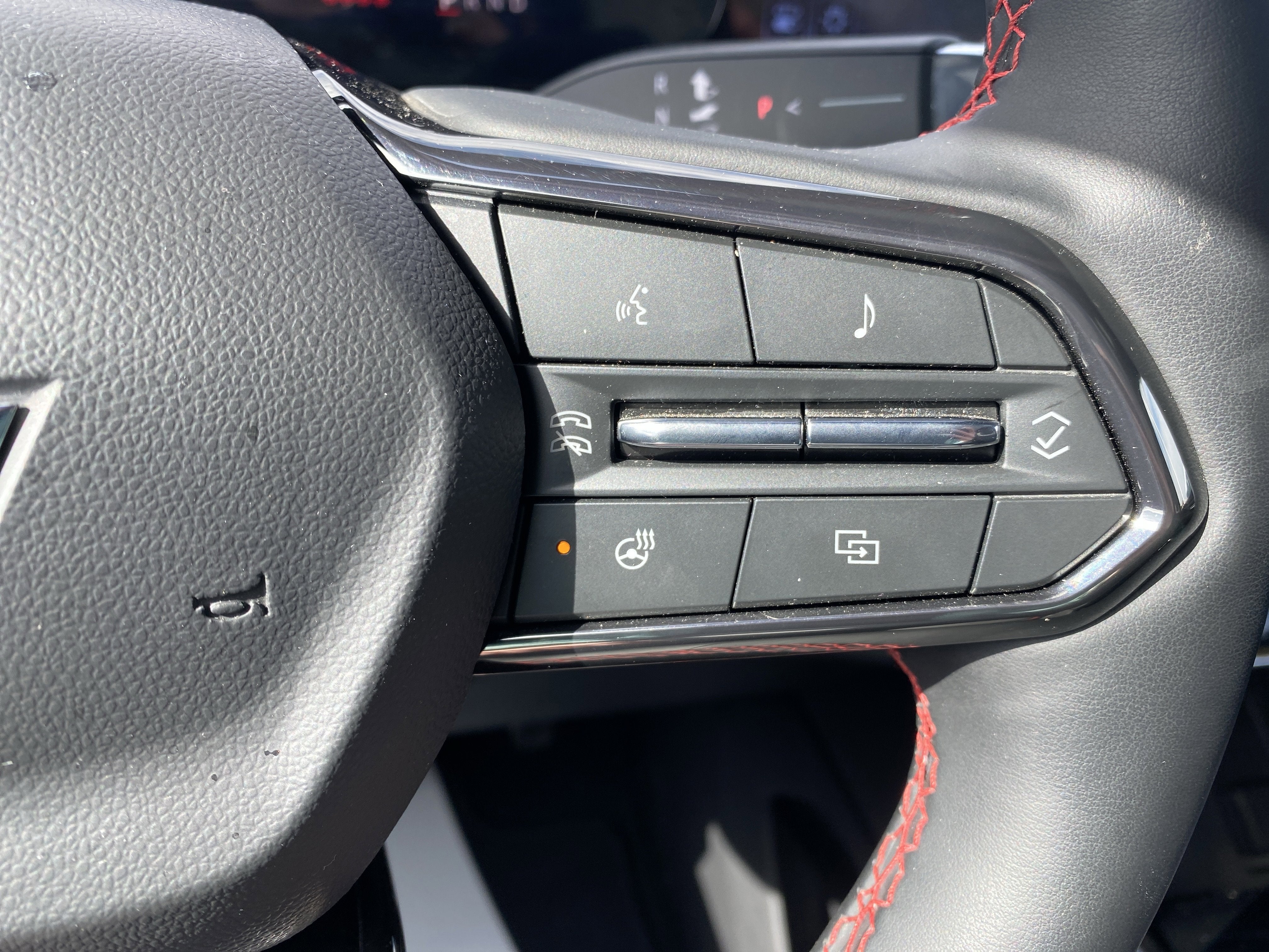 2025 Chevrolet Silverado EV RST - Max Range