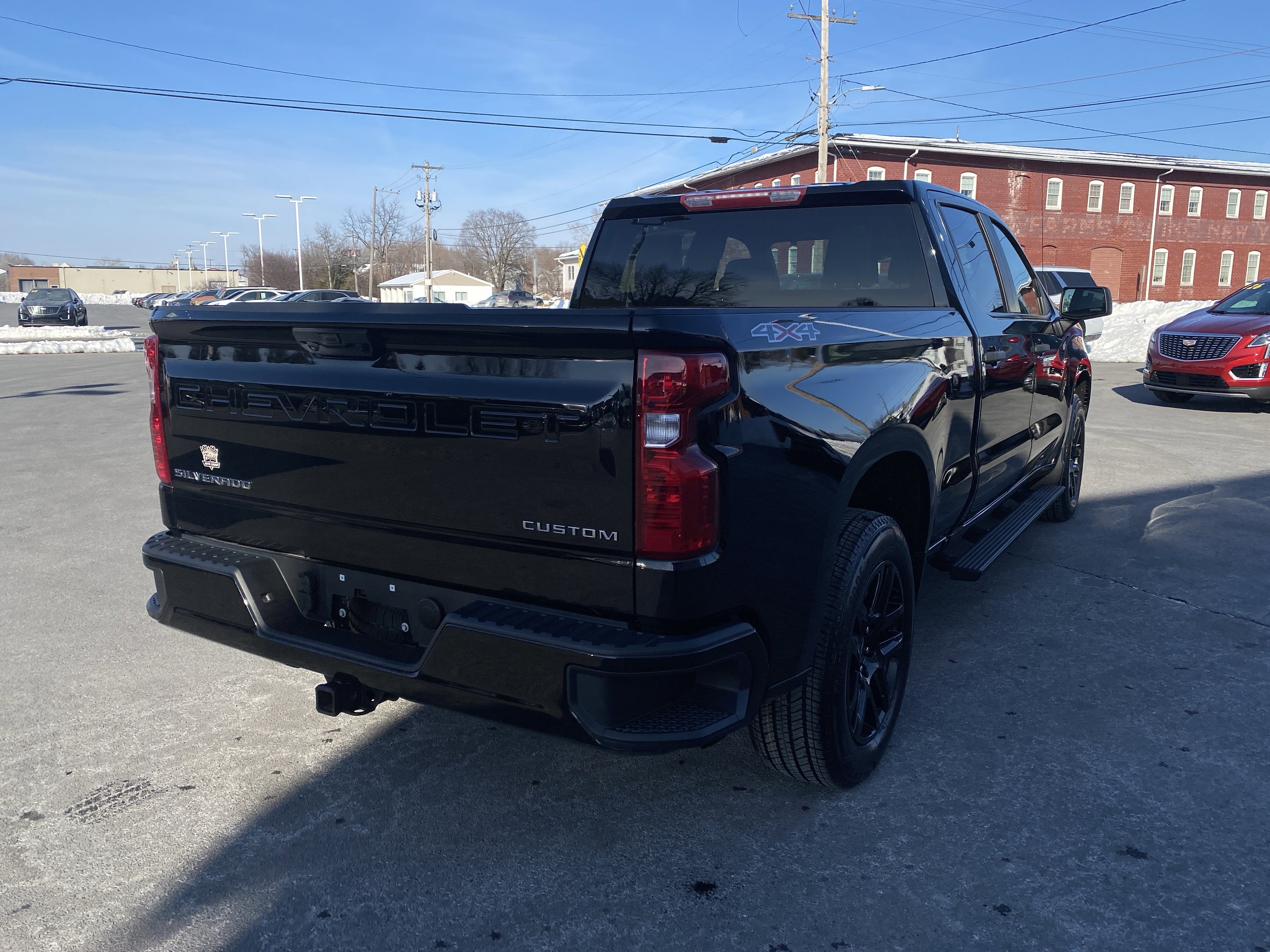 2023 Chevrolet Silverado 1500 Custom