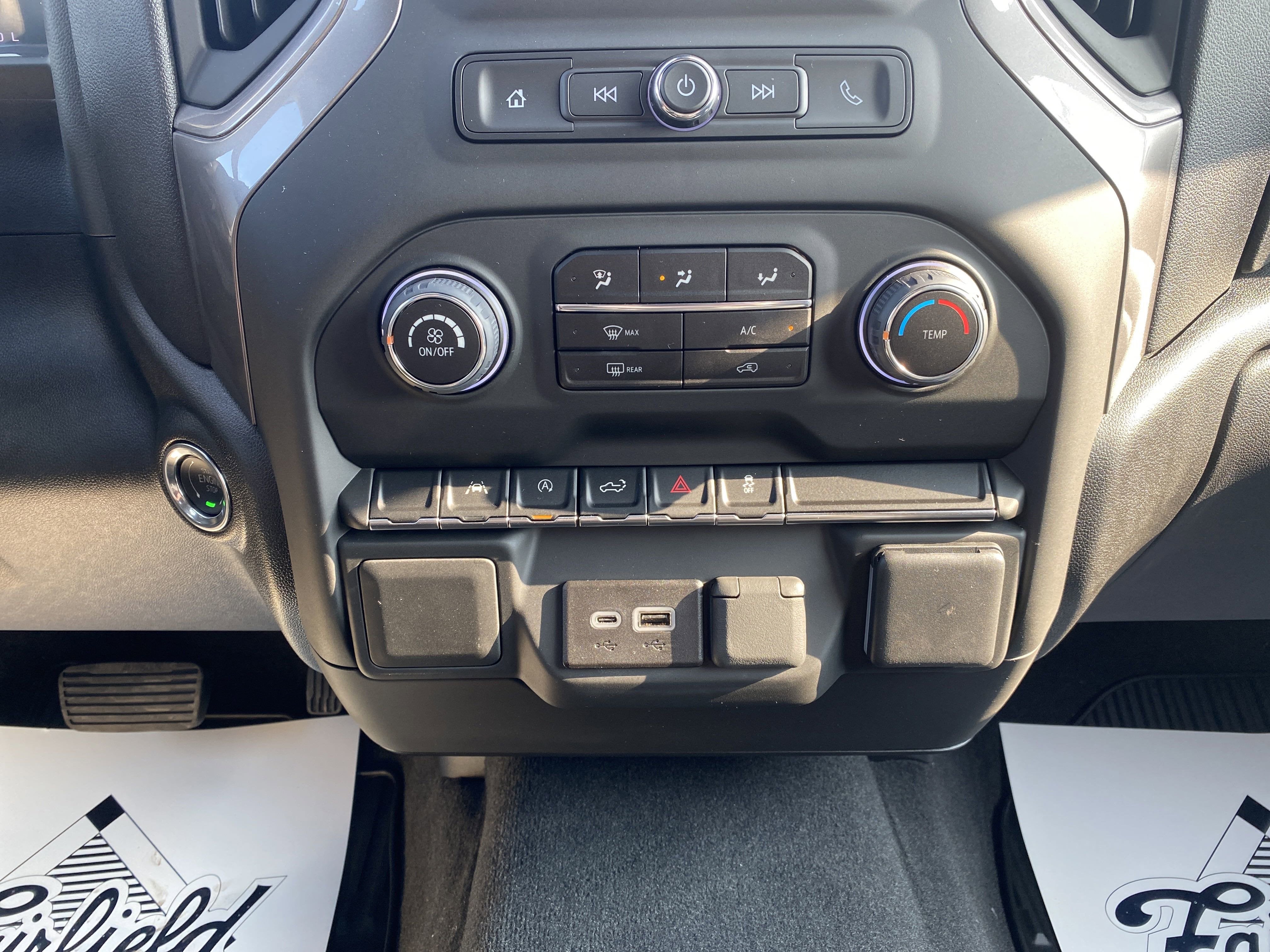 2025 Chevrolet Silverado 1500 Custom