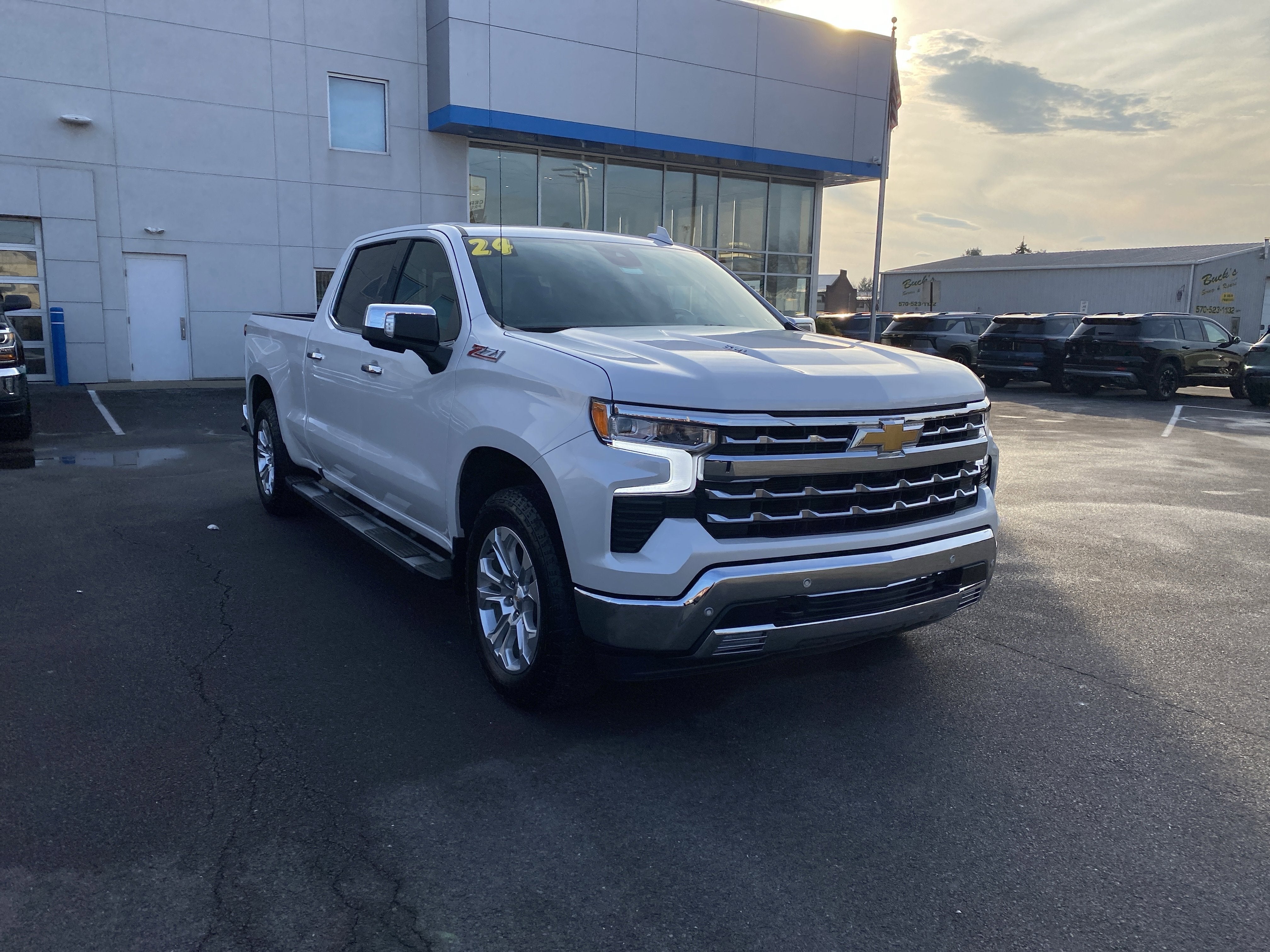 2024 Chevrolet Silverado 1500 LTZ