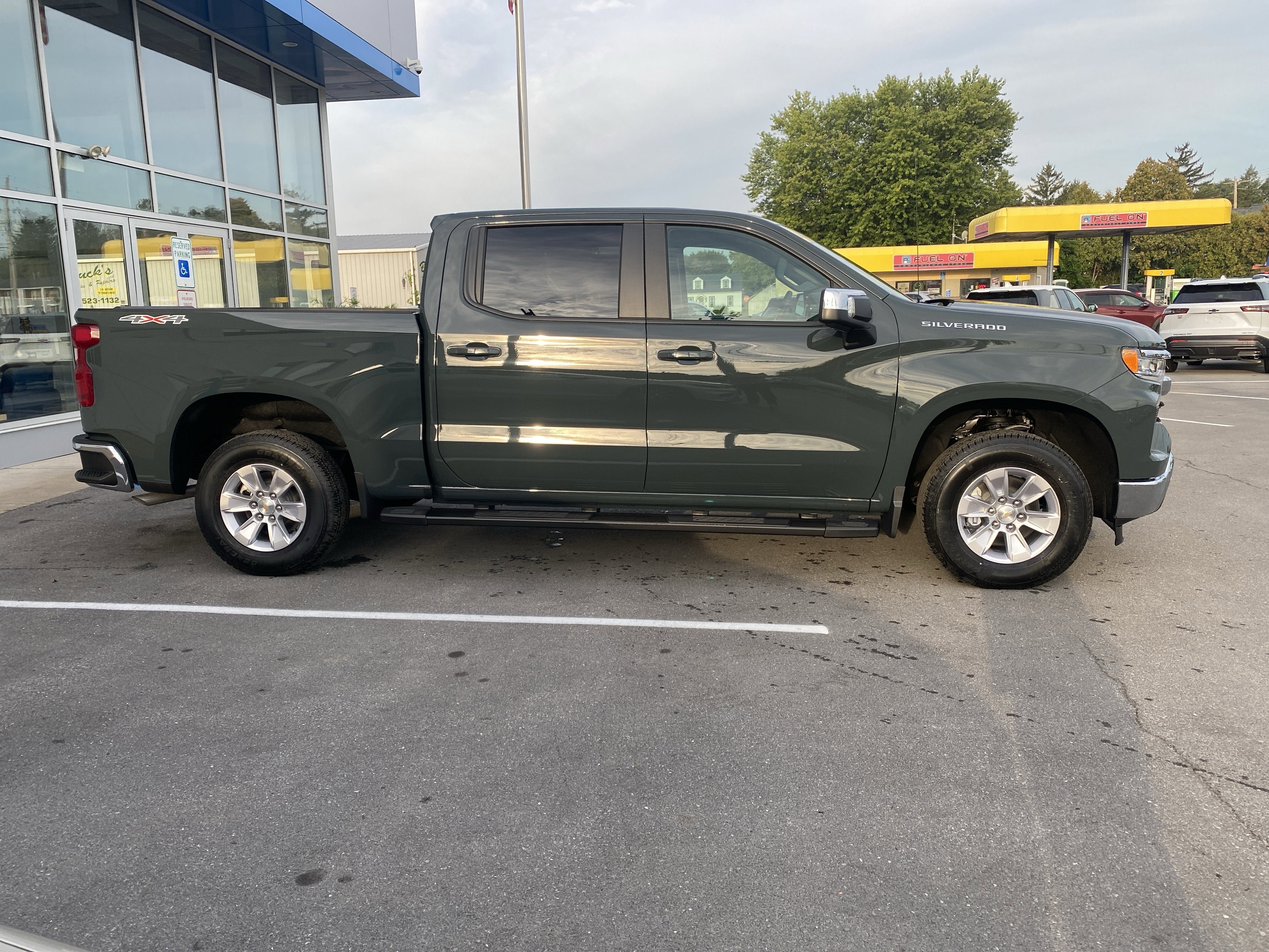 2026 Chevrolet Silverado 1500 LT