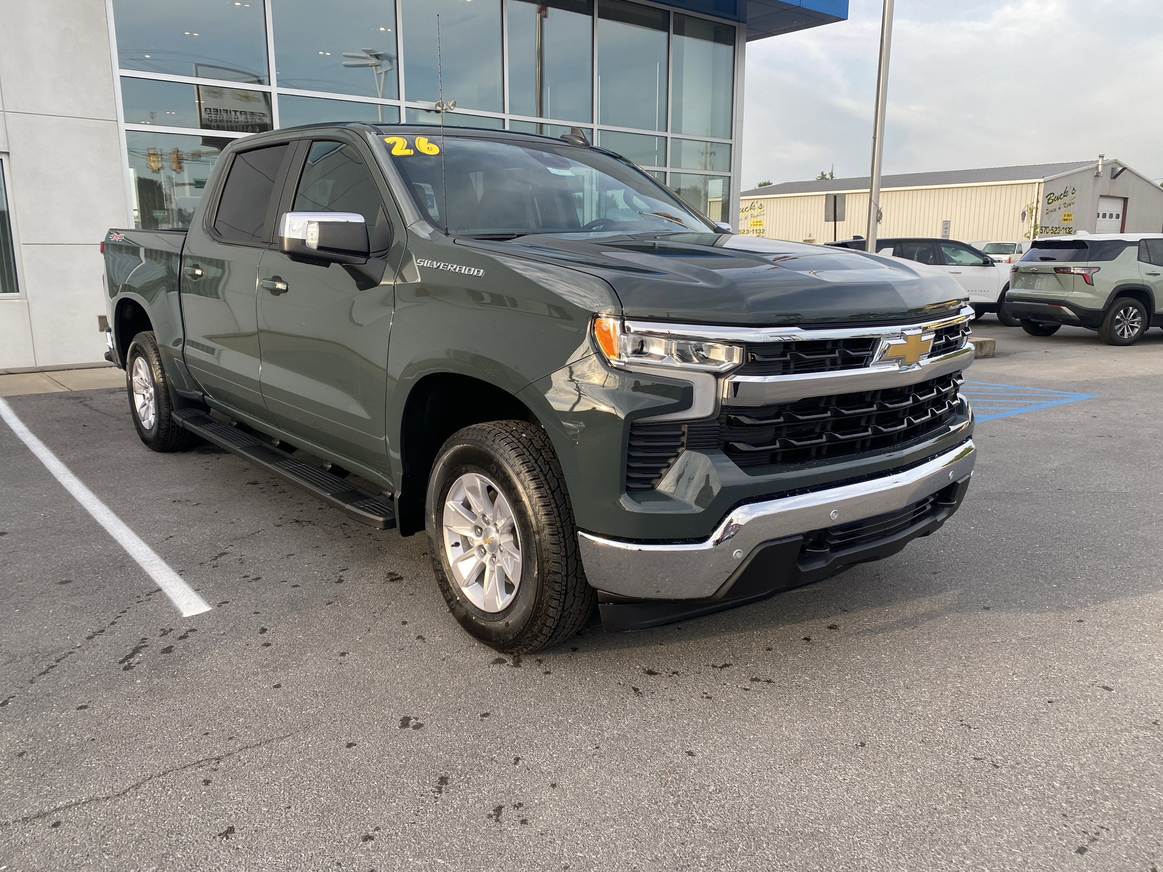 2026 Chevrolet Silverado 1500 LT