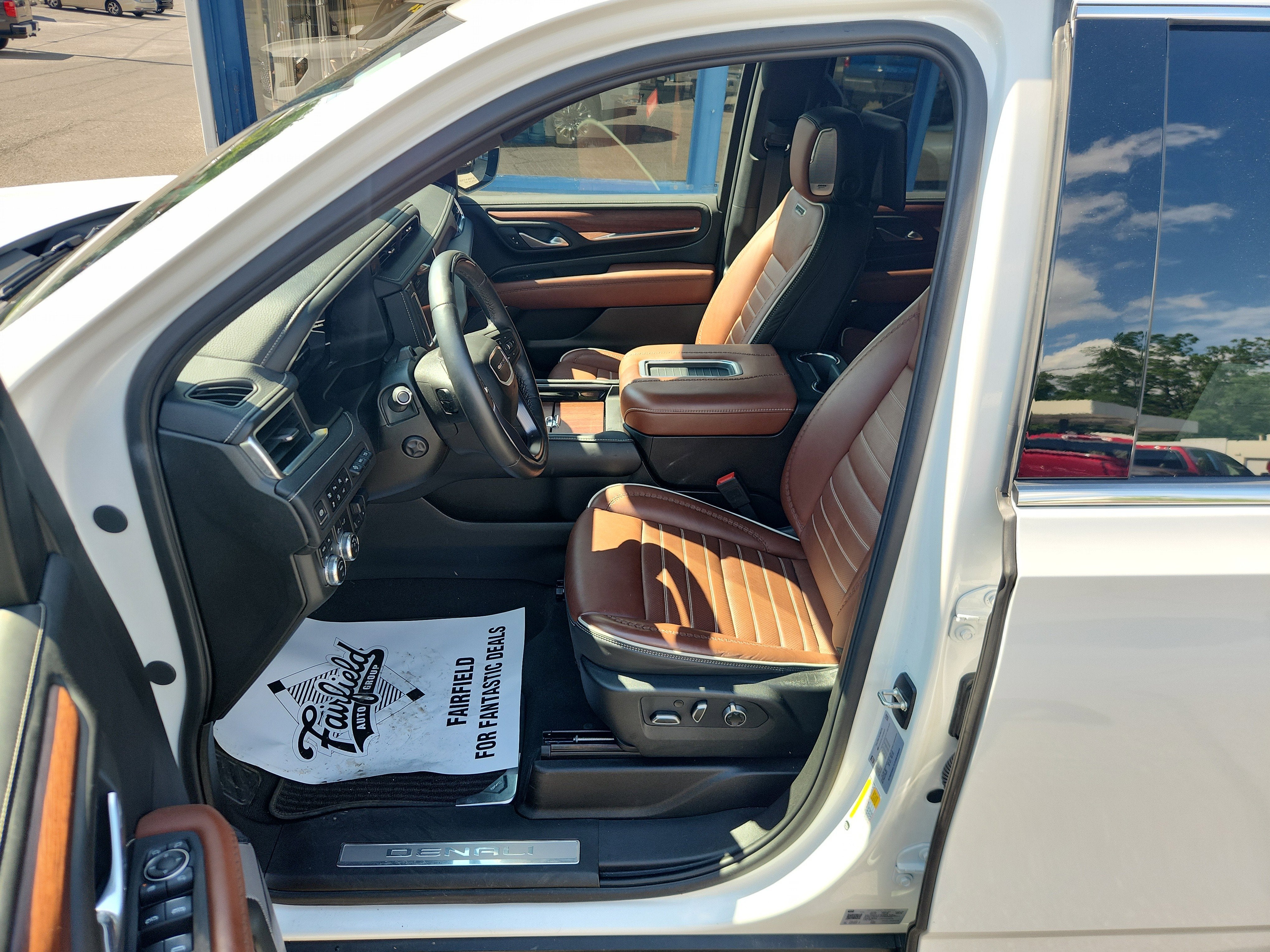 2024 GMC Yukon Denali Ultimate