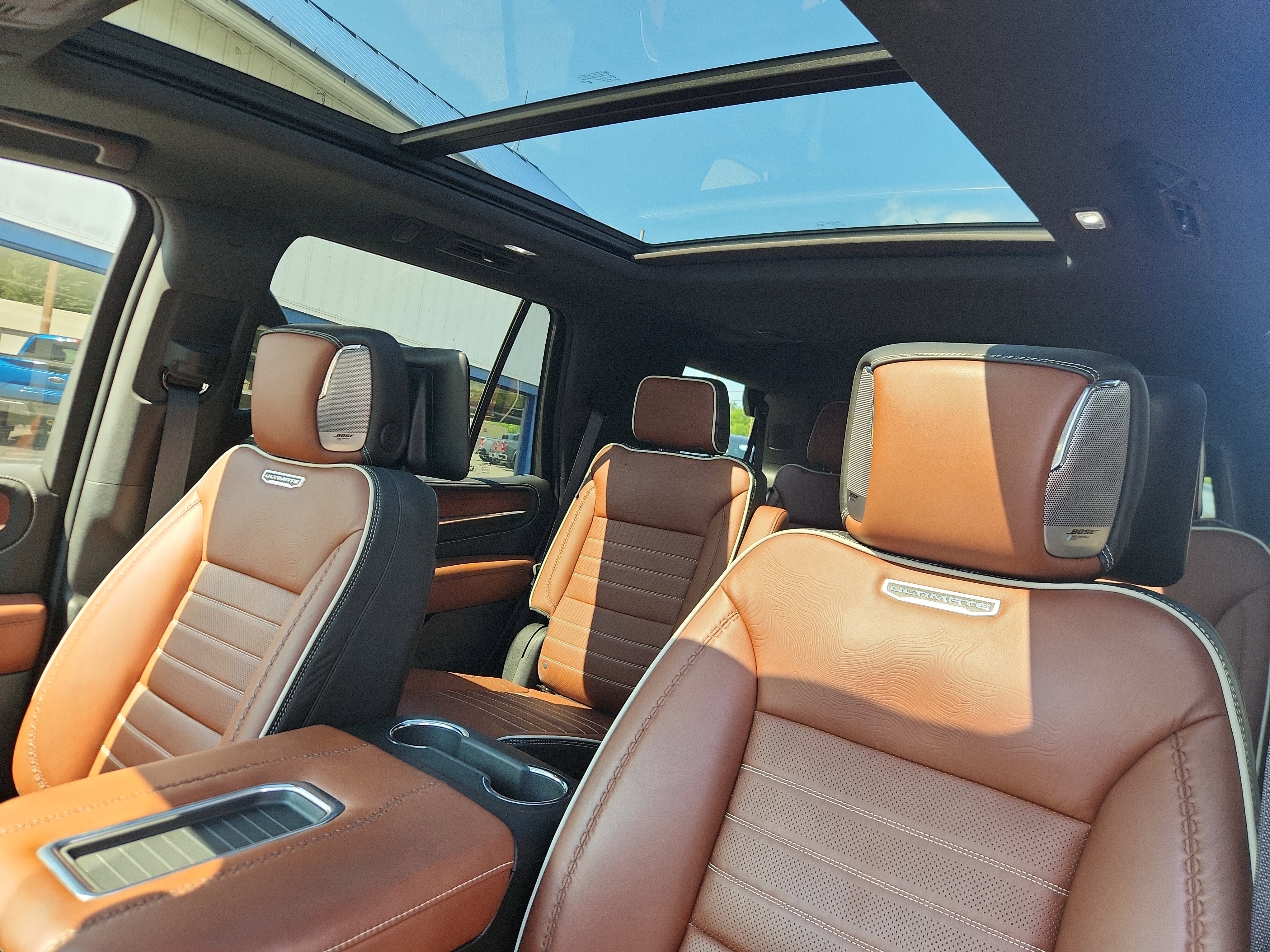 2024 GMC Yukon Denali Ultimate