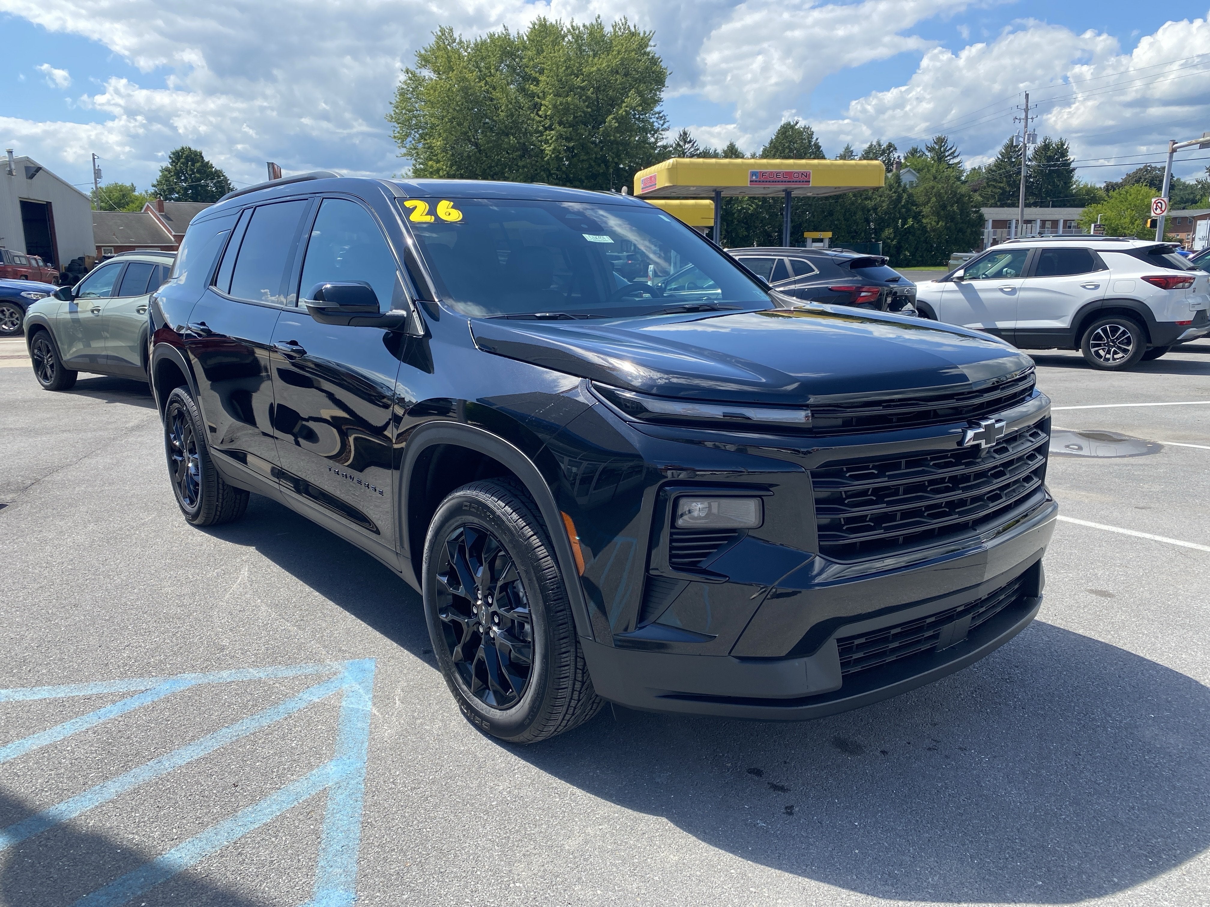 2026 Chevrolet Traverse LT