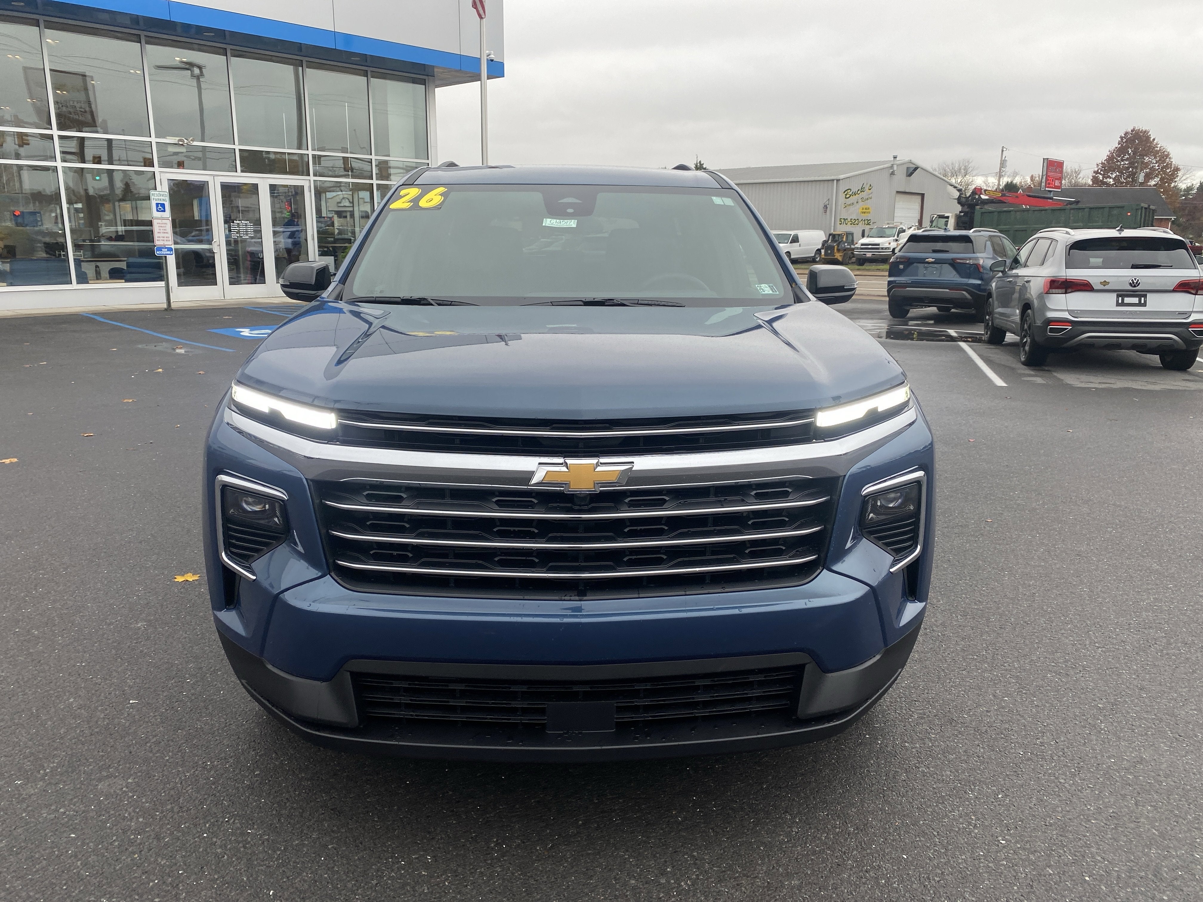 2026 Chevrolet Traverse LT