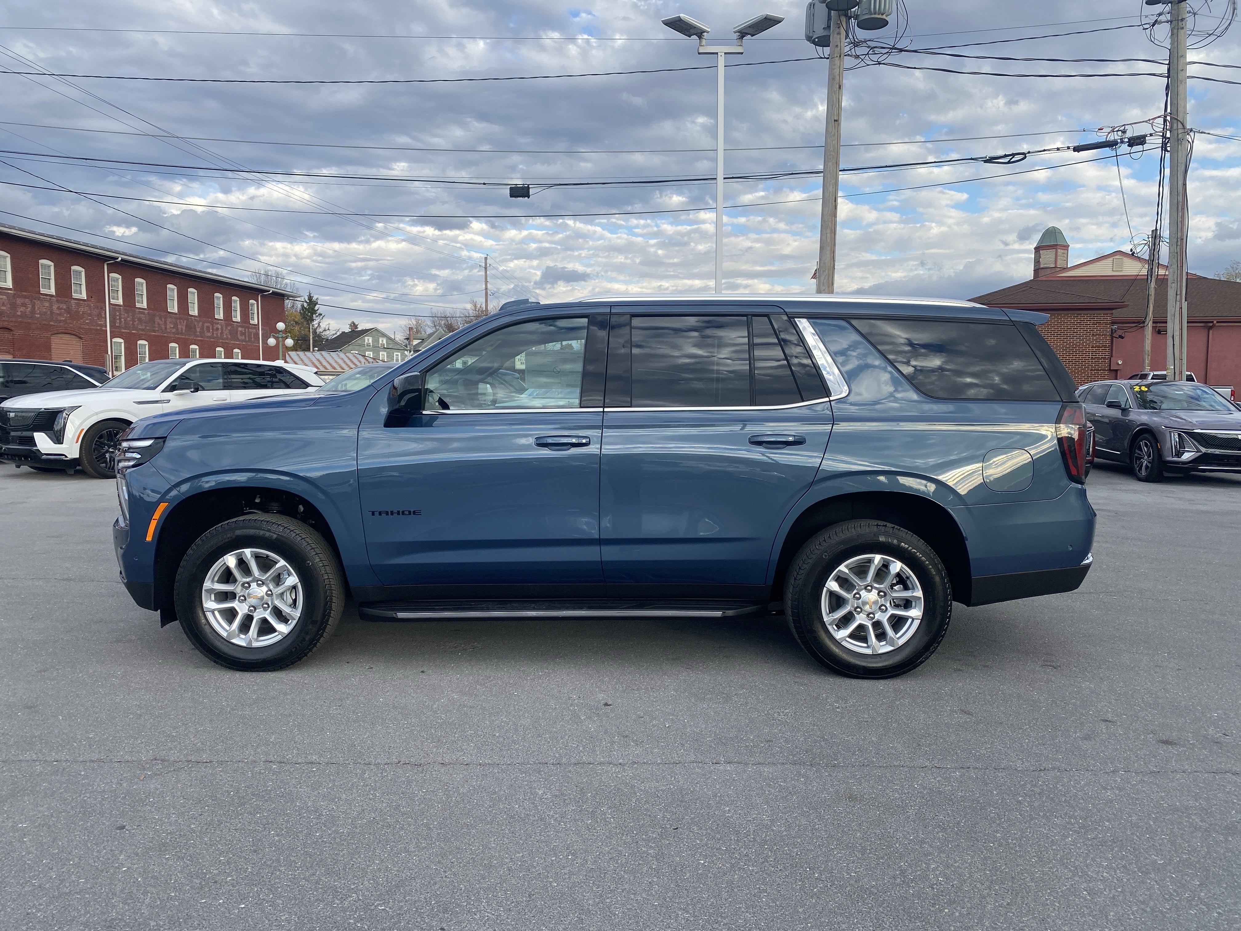 2026 Chevrolet Tahoe LS