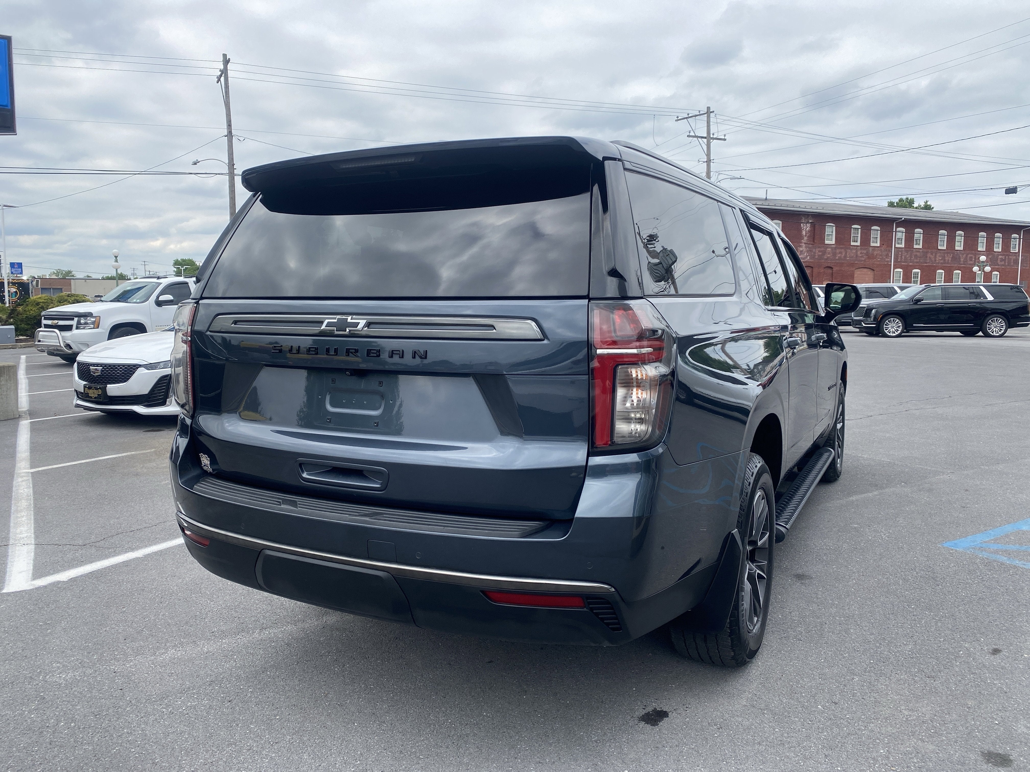2021 Chevrolet Suburban Z71