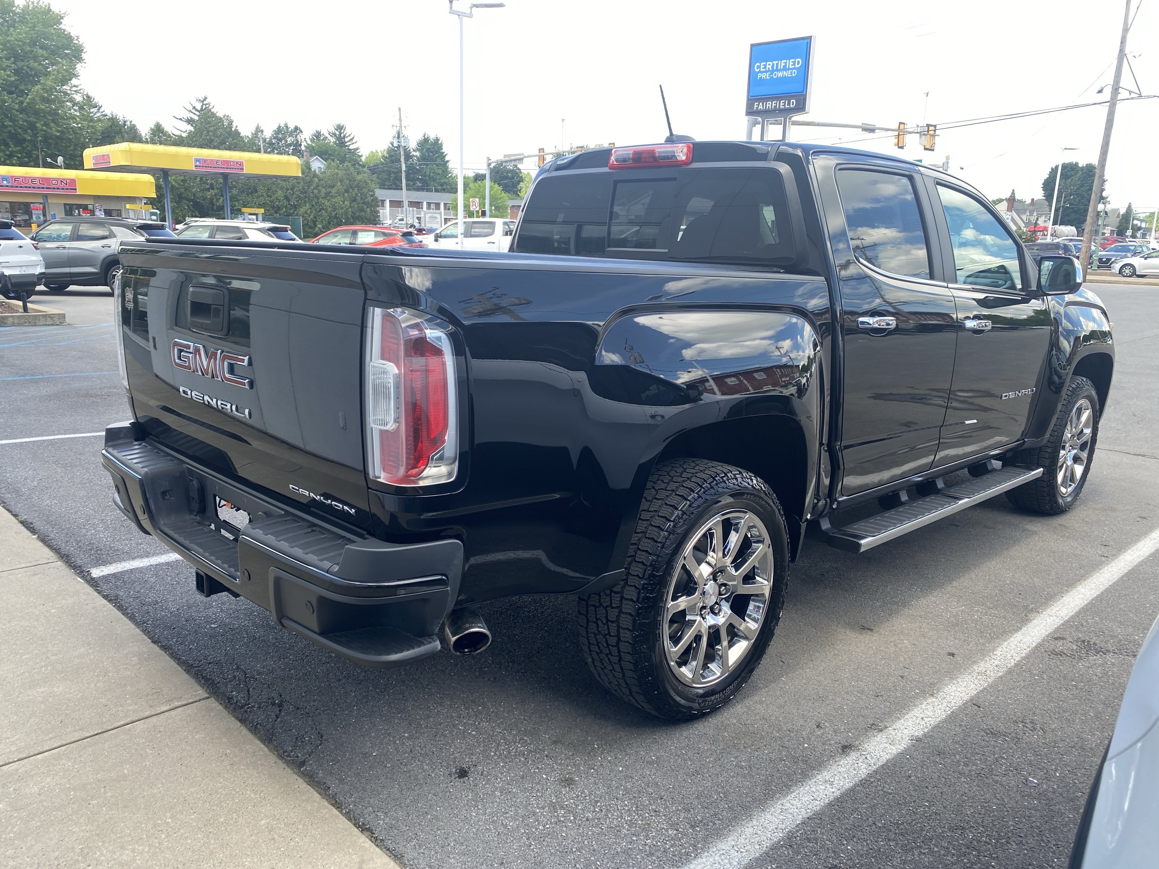 2022 GMC Canyon Denali