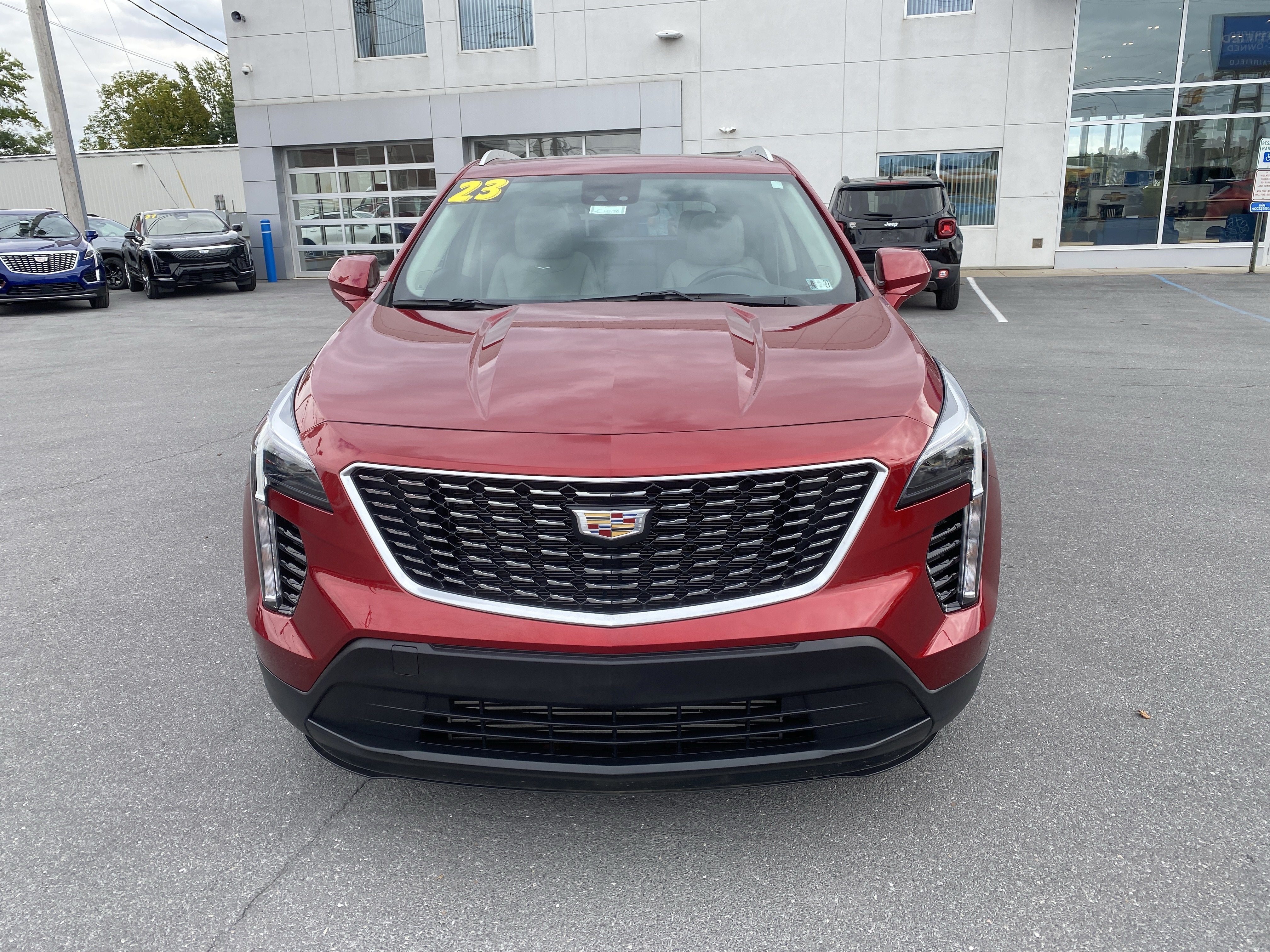 2023 Cadillac XT4 Luxury