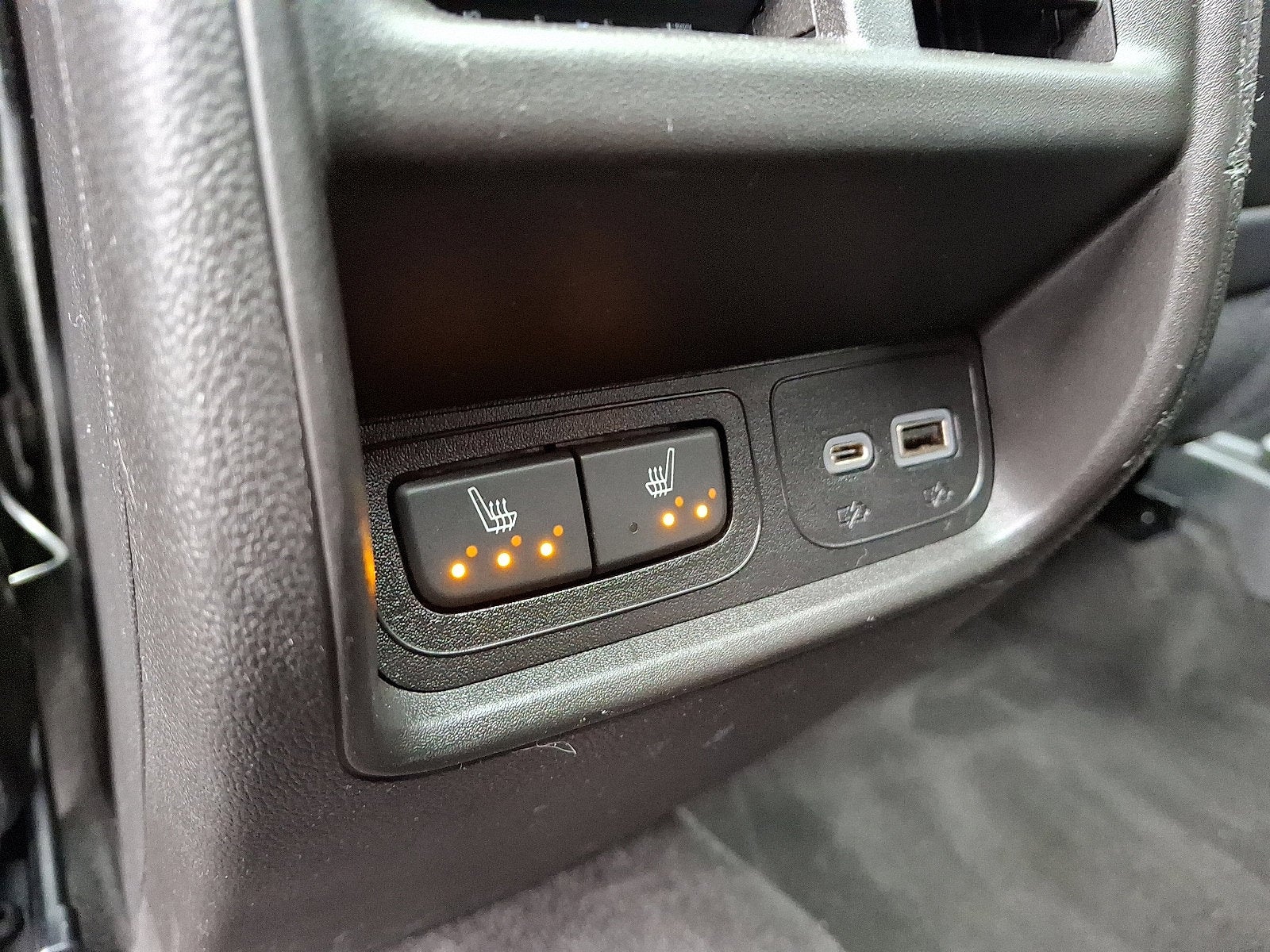 2022 Cadillac XT4 Premium Luxury