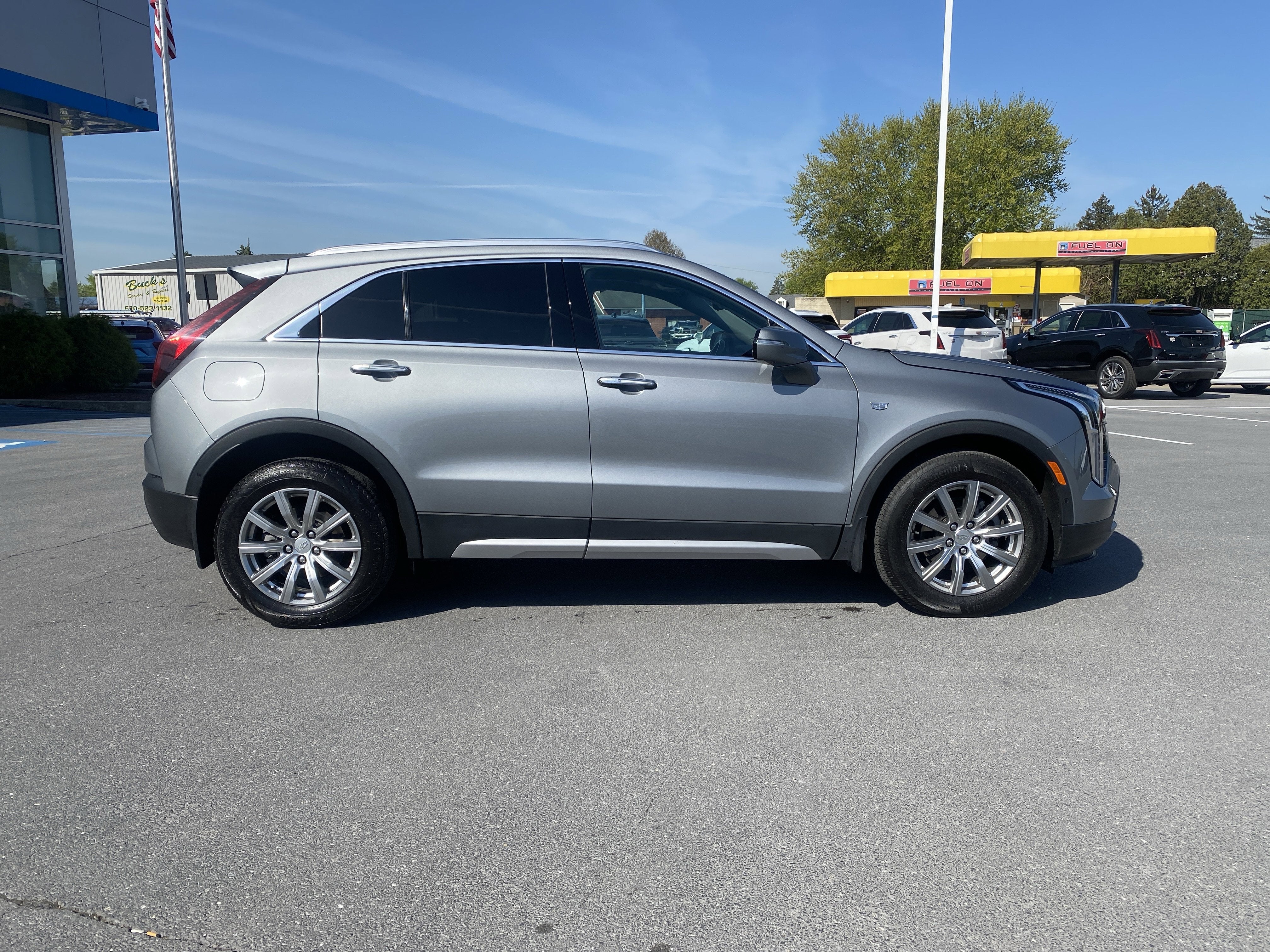 2023 Cadillac XT4 Premium Luxury