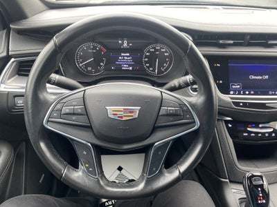 2022 Cadillac XT5 Luxury