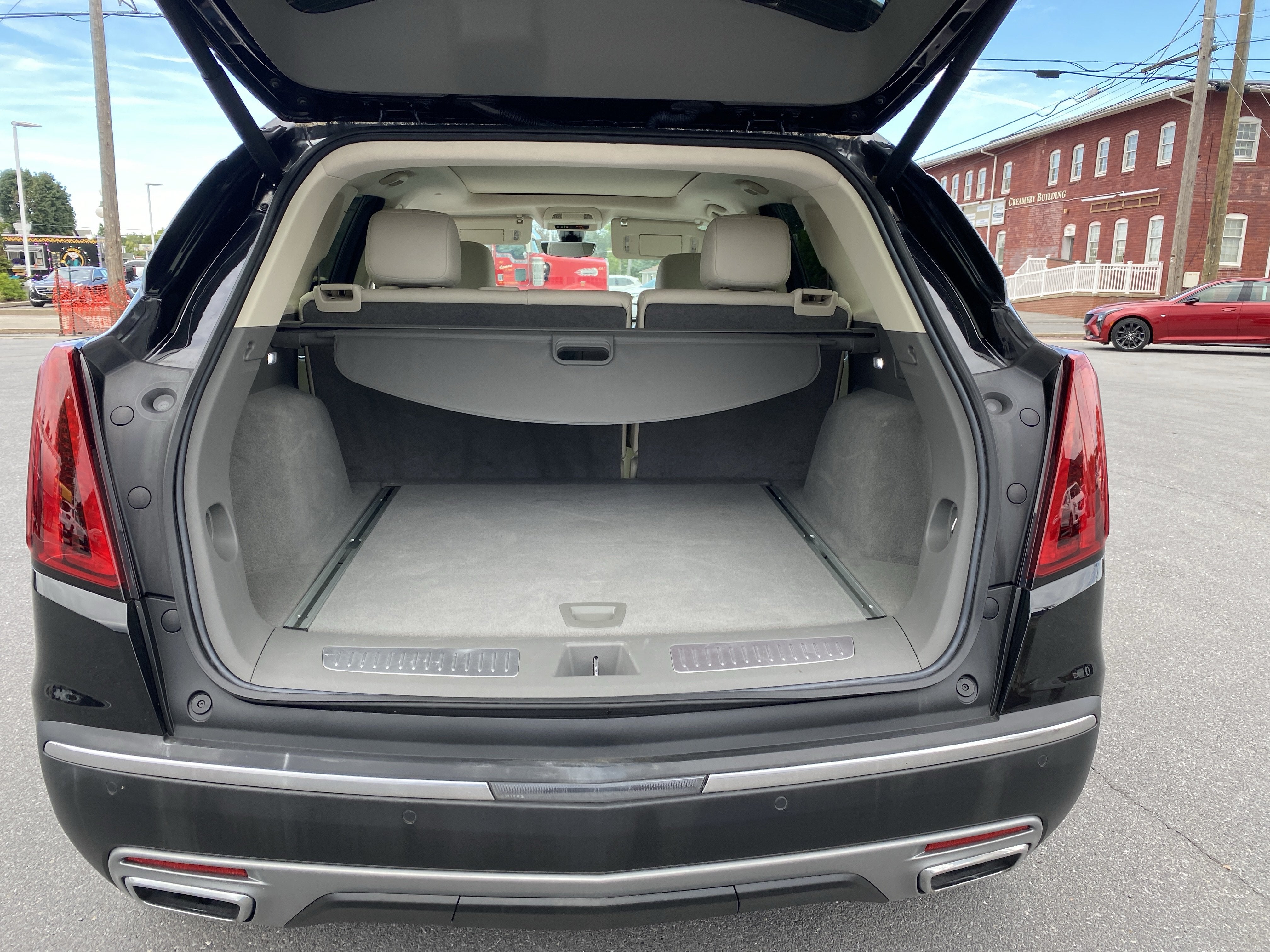 2022 Cadillac XT5 AWD Premium Luxury
