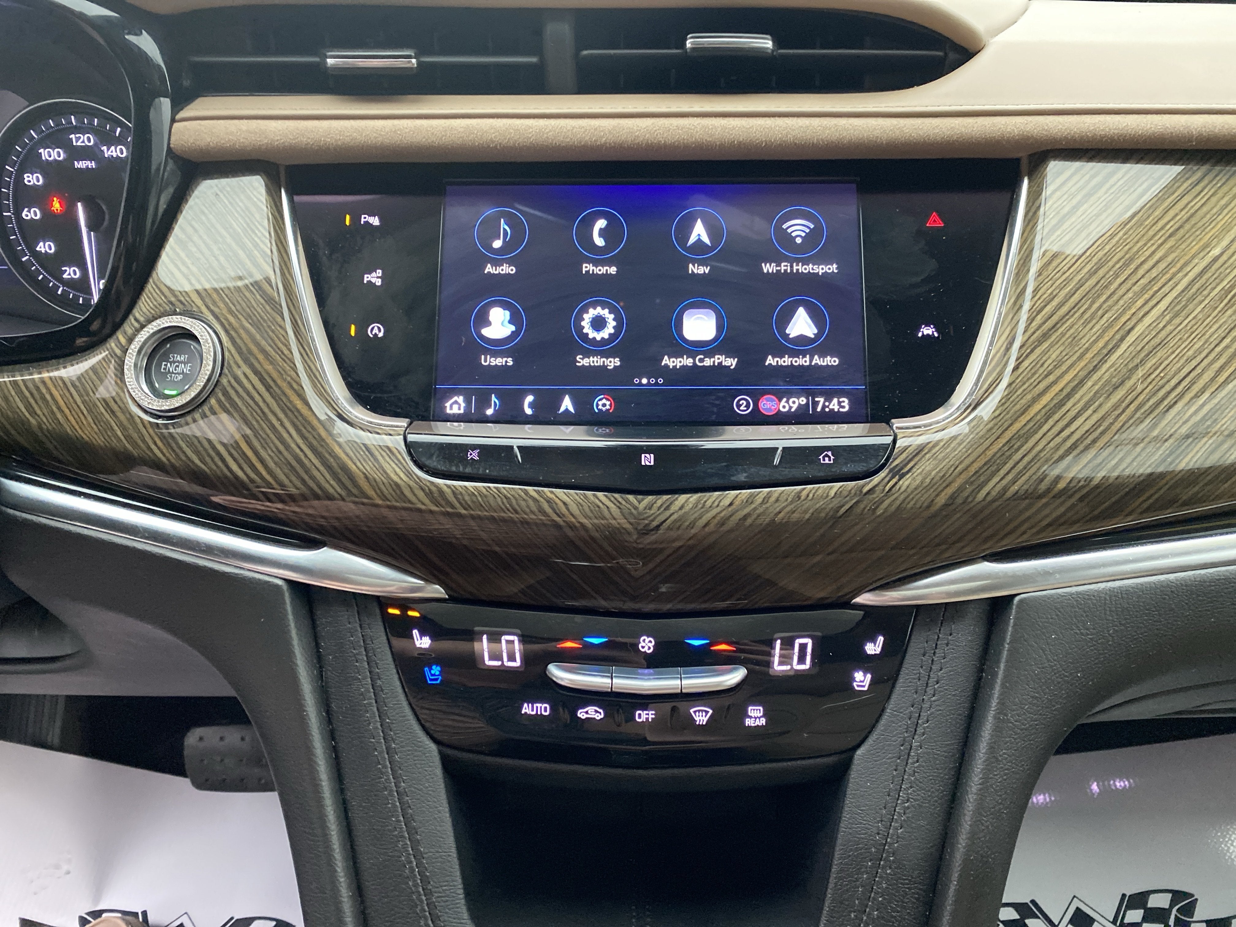 2020 Cadillac XT6 AWD Premium Luxury