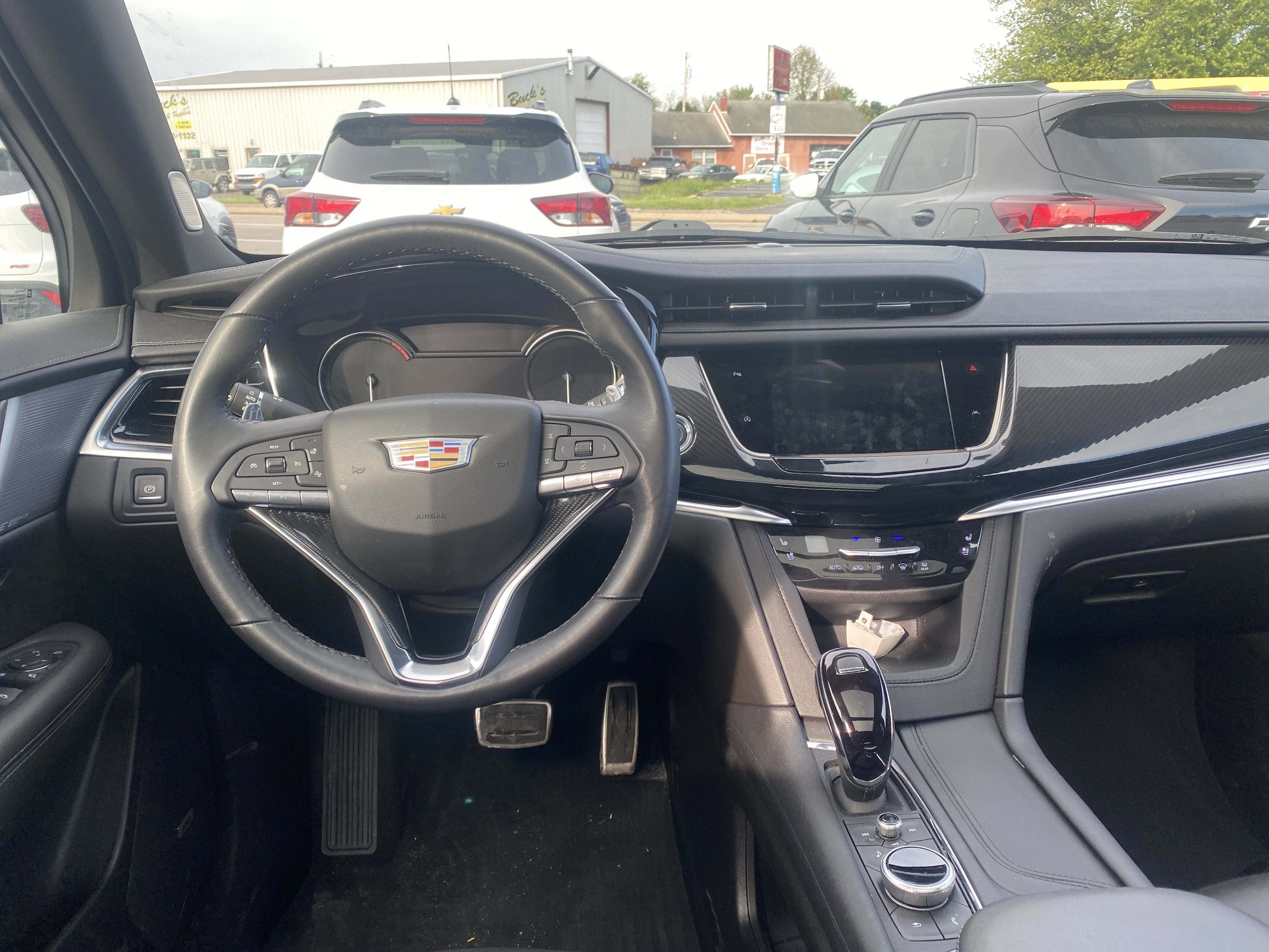 2024 Cadillac XT6 Sport